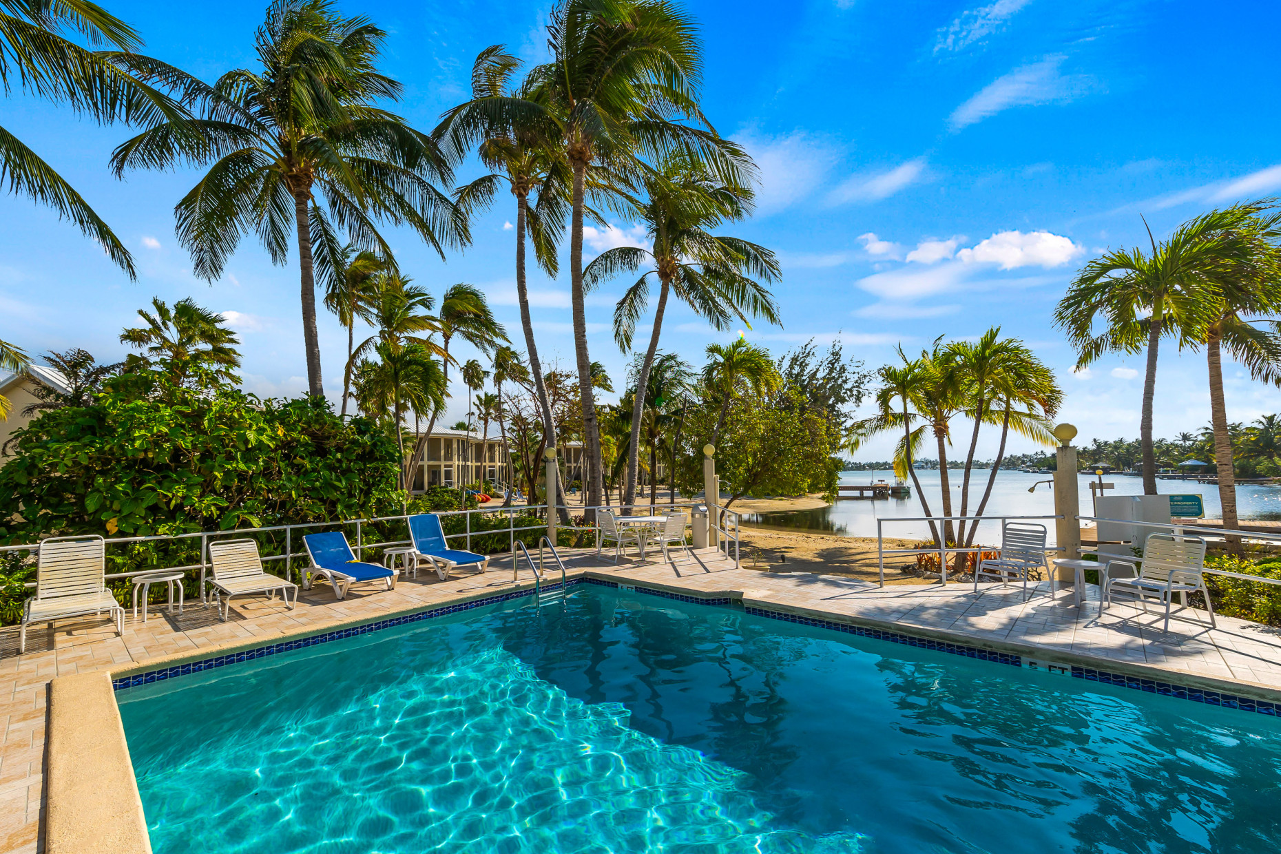 Island Houses  /  Rum Point - Kai Kotch