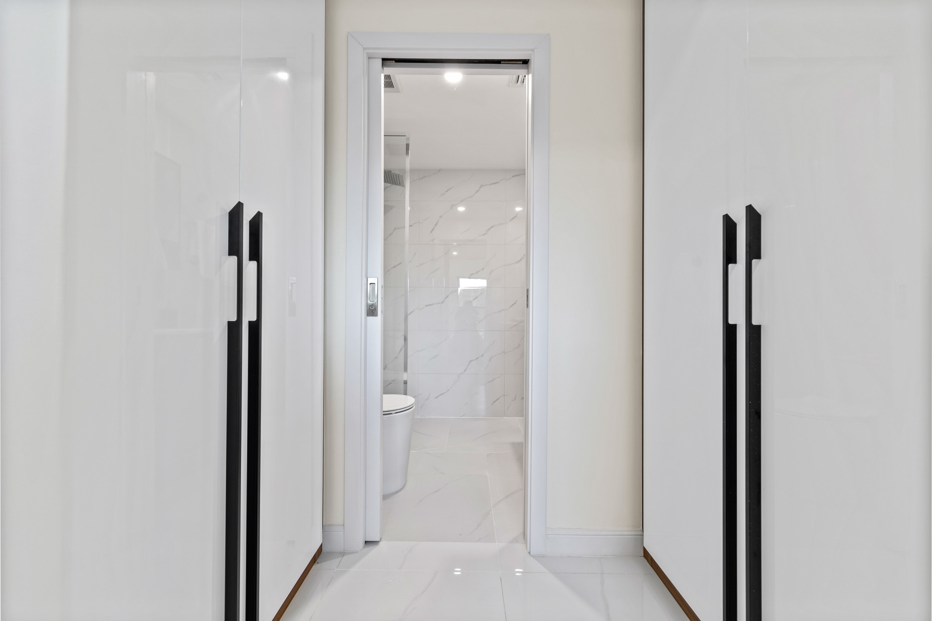 Arza West Bay D6. 2-bedroom + Den Unit. Phase 2