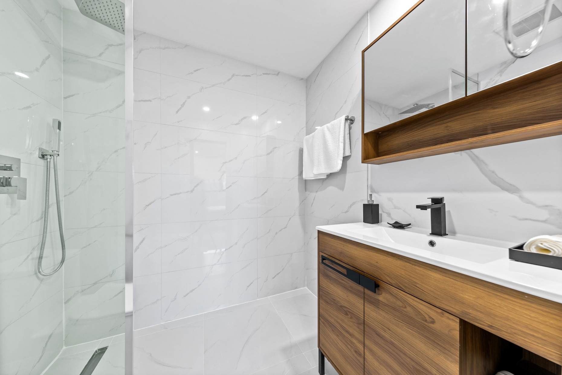 Arza West Bay D6. 2-bedroom + Den Unit. Phase 2