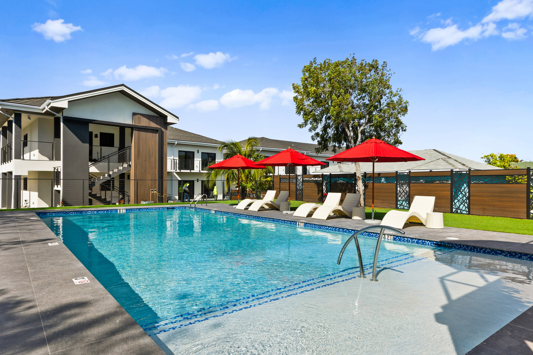 Arza West Bay J7. 1-bed Upper Floor, Fully Furnished. Move-in Ready In Just Weeks