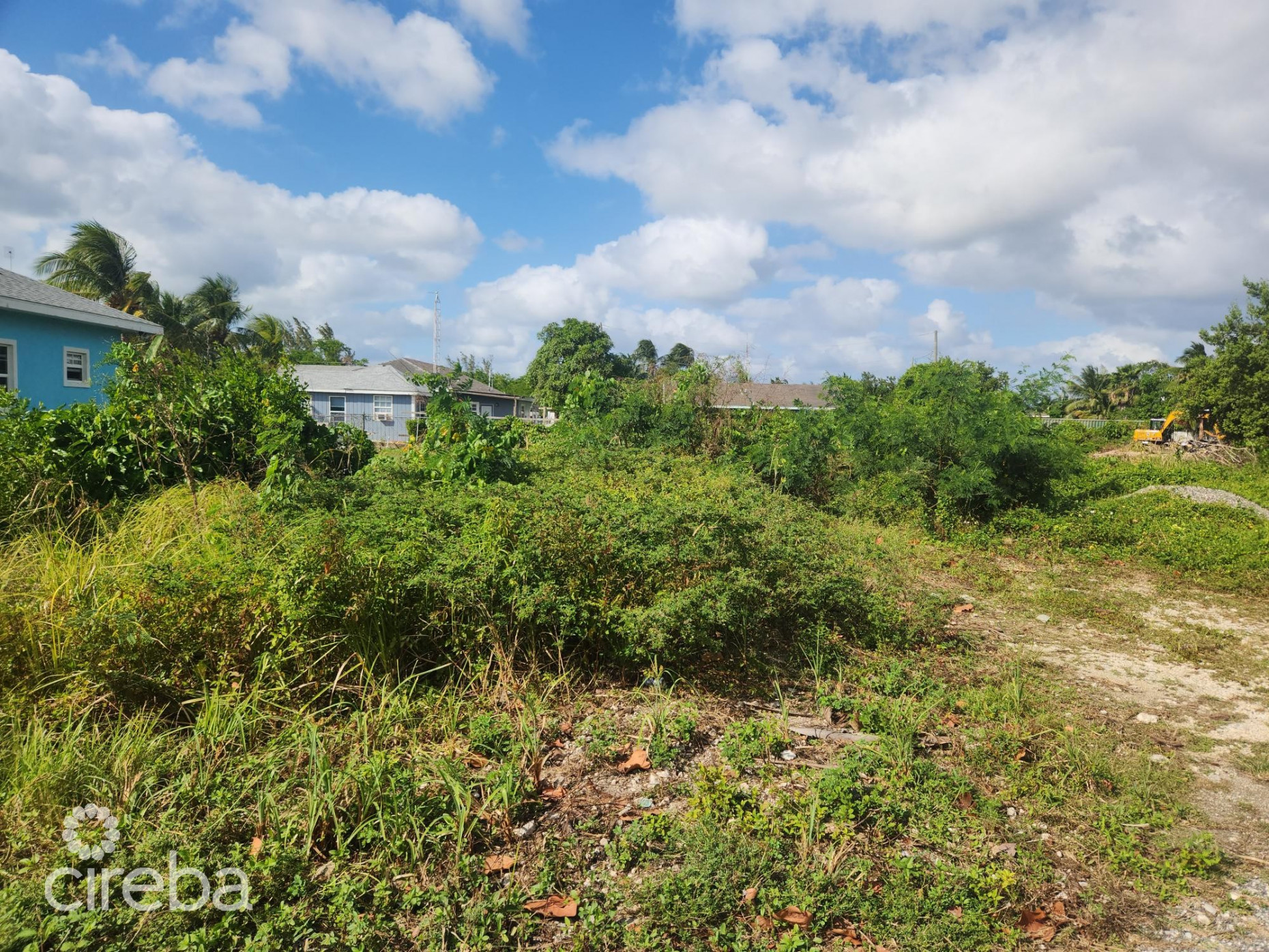 MIDLAND ACRES HOUSE LOT - BRING OFFERS!