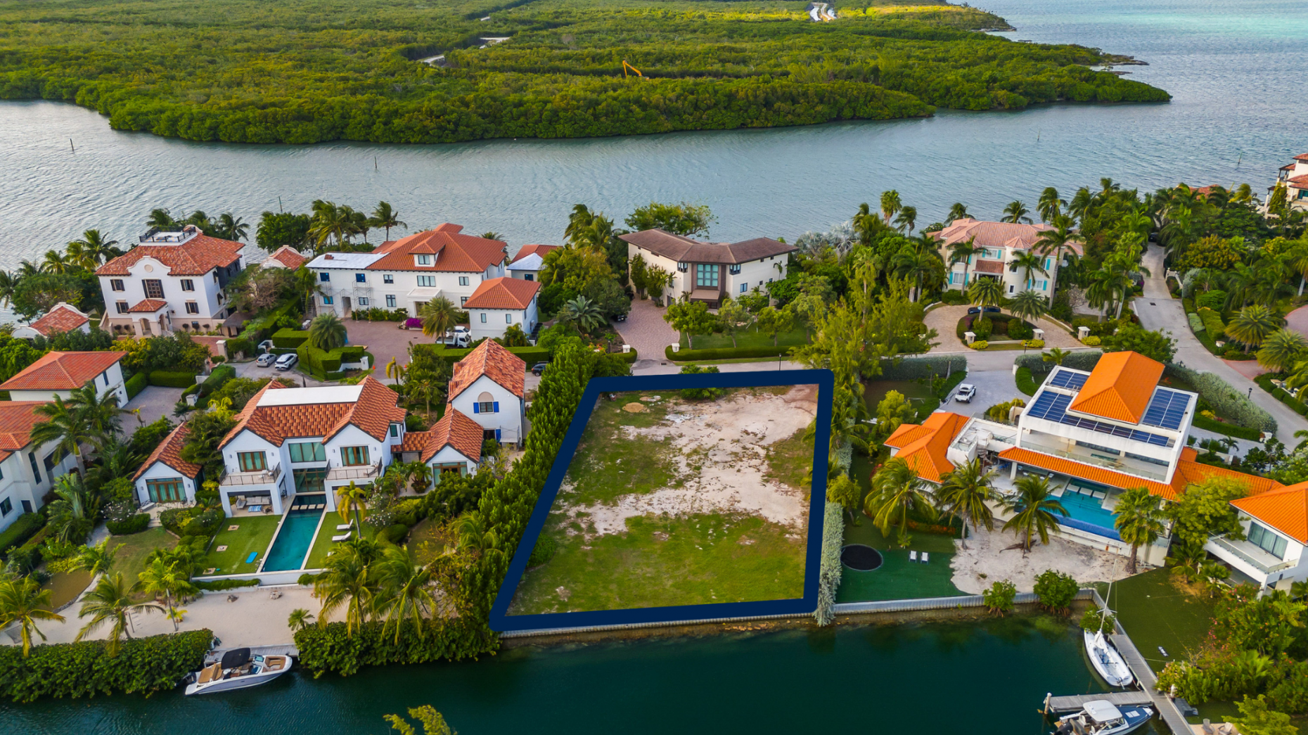 Vista Del Mar- Executive  Estate Canal Lot