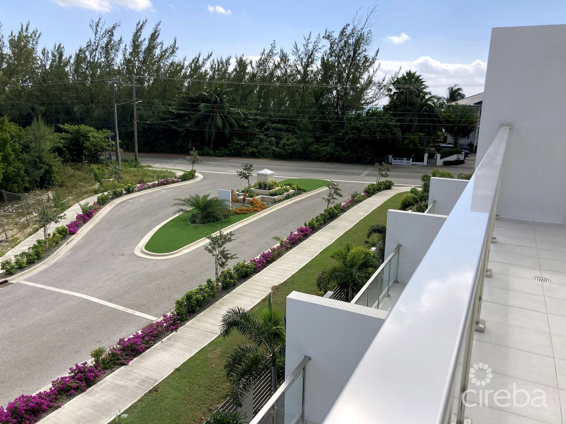 BAHIA – UPGRADED & FURNISHED