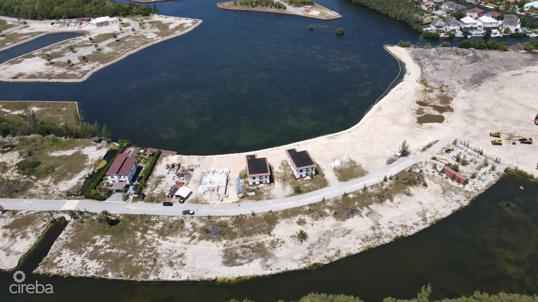 AUBURN BAY, LARGE CANAL FRONT LOT