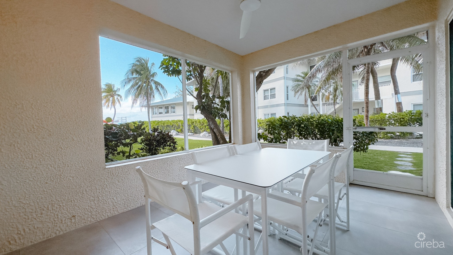 PLANTATION VILLAGE SEVEN MILE BEACH