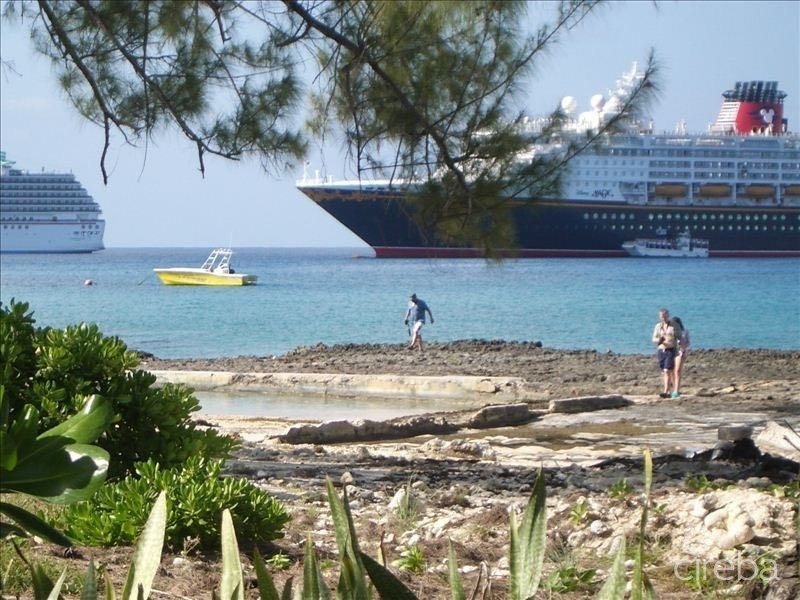 POINSETTIA OCEAN FRONT A3