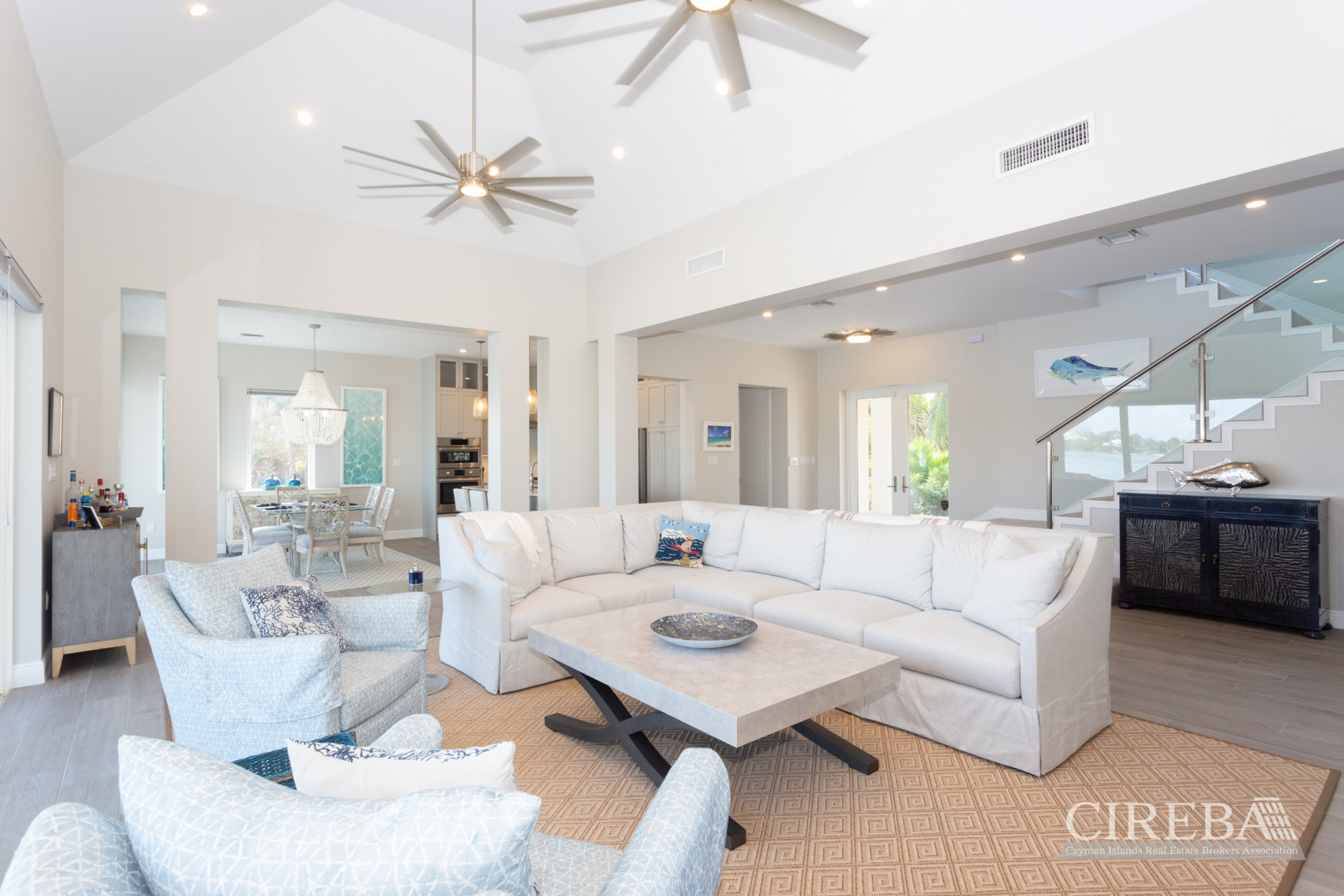 COMPOUND KAI, GRAND CAYMAN