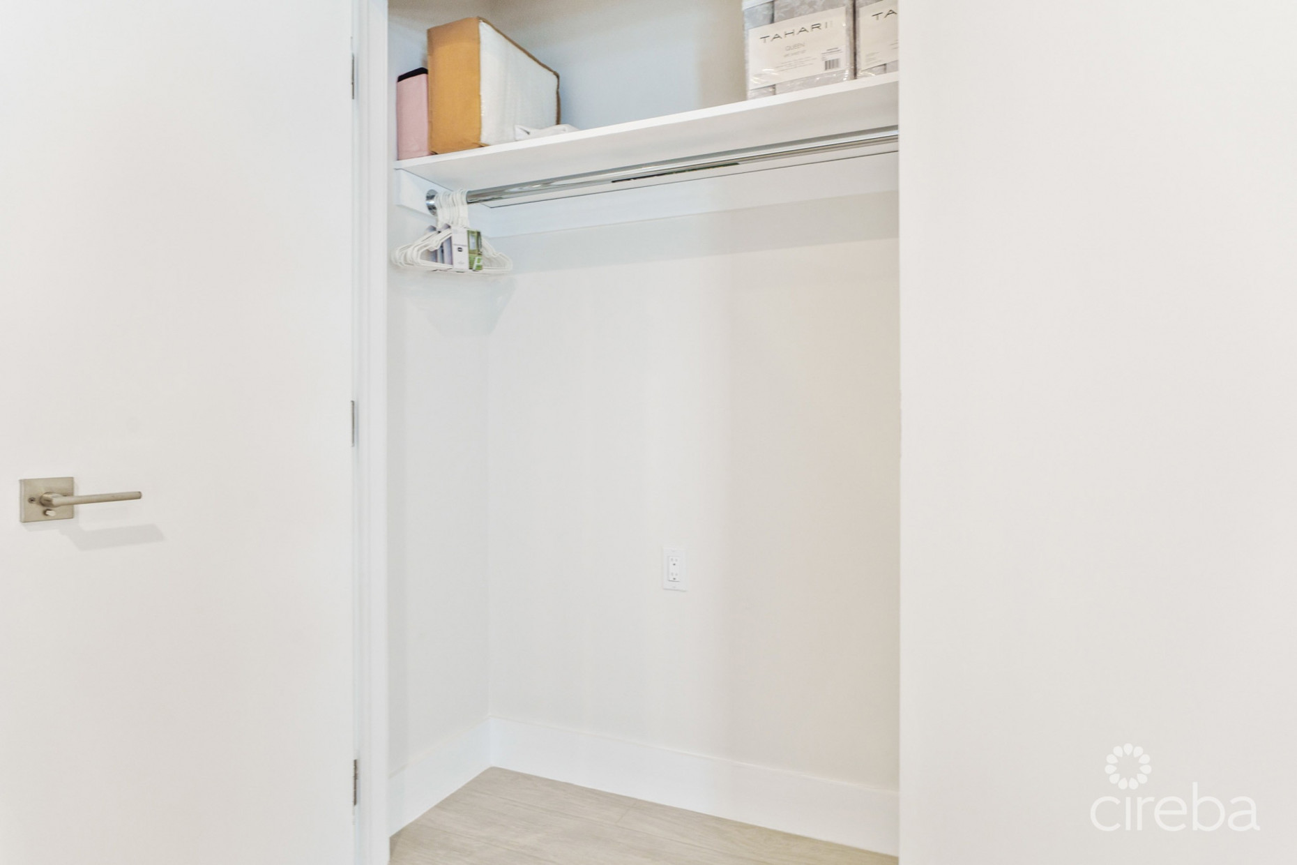 LIGHTHOUSE POINT RESIDENCES - UNIT 101