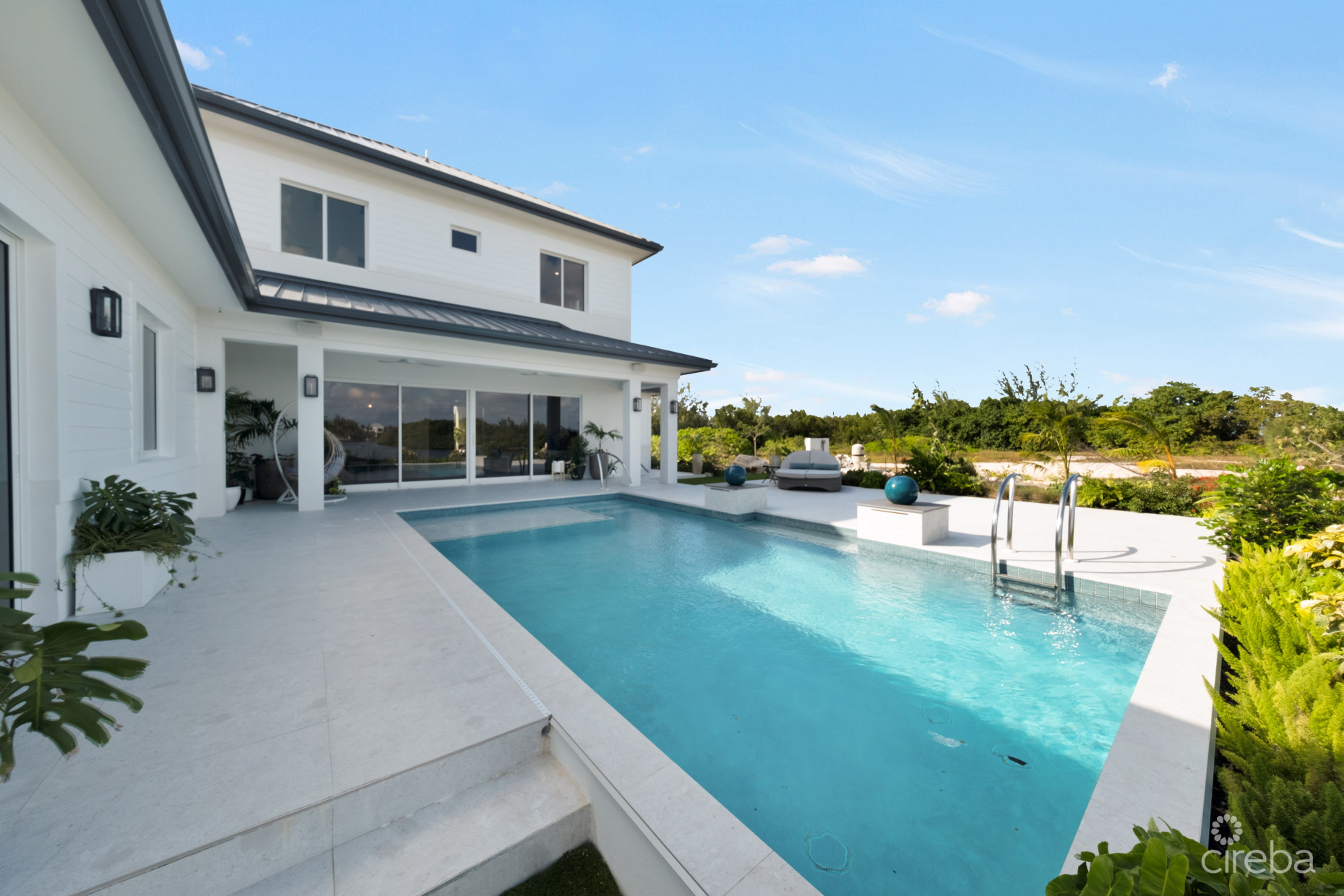 OCEAN LANE  NEWLY BUILT EXECUTIVE HOME