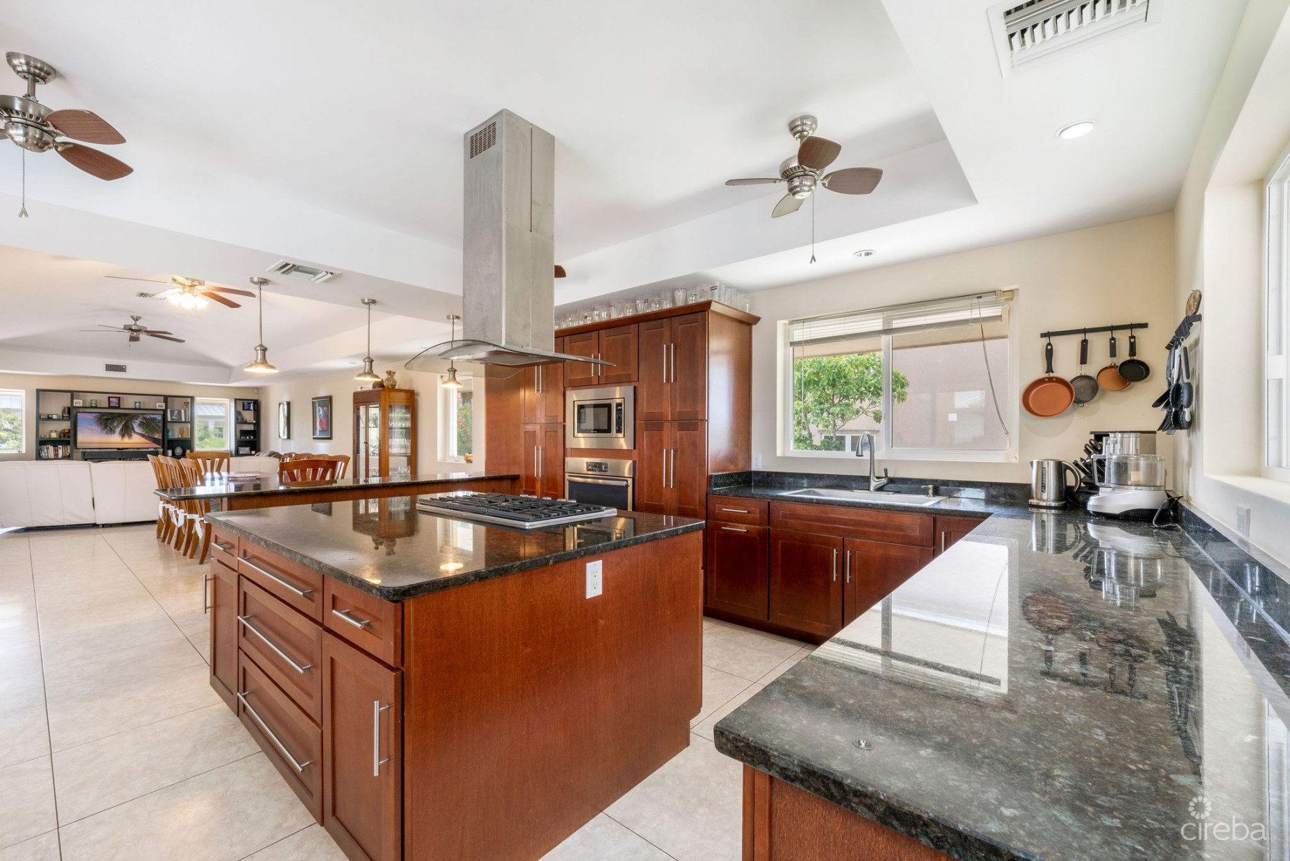 CRYSTAL HARBOUR CANAL FRONT HOME - 12 CRYSTAL DRIVE