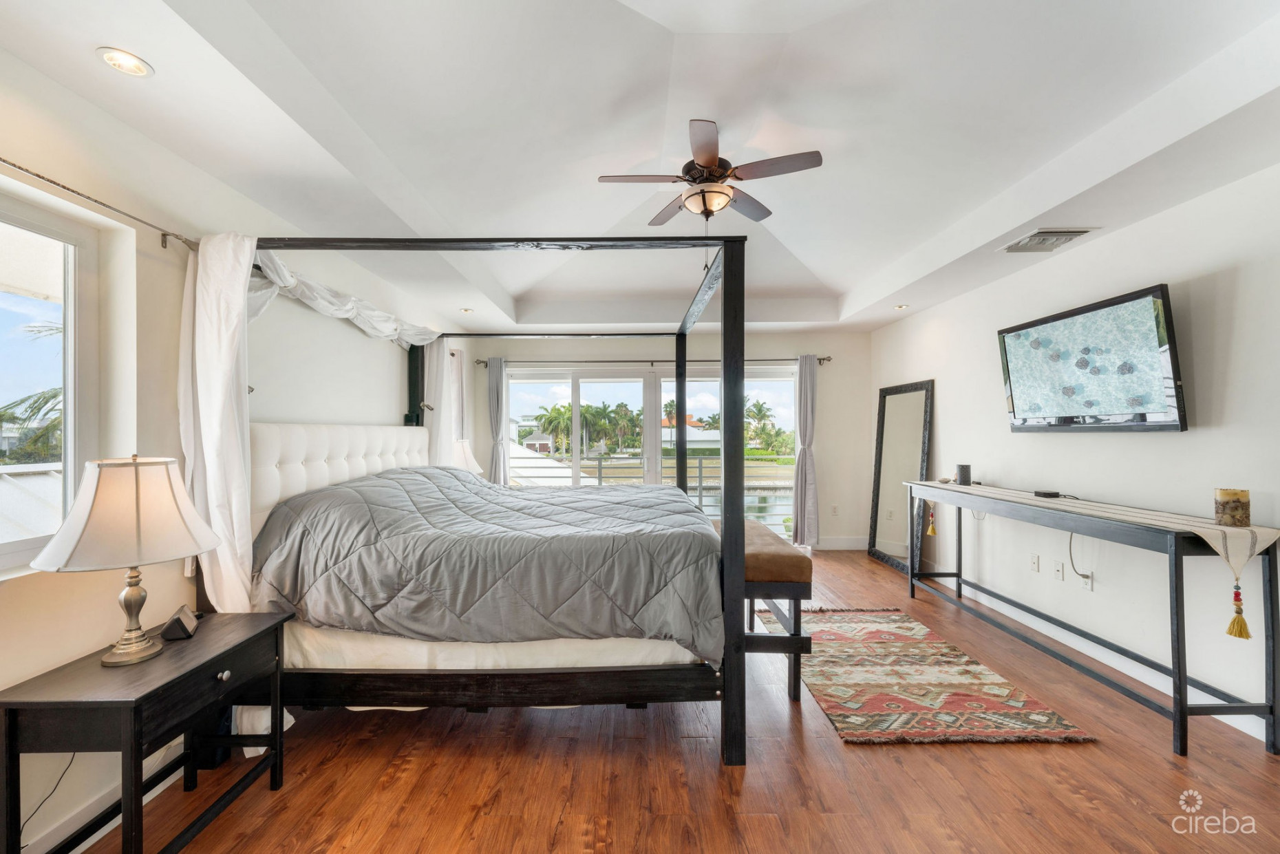 CRYSTAL HARBOUR CANAL FRONT HOME - 12 CRYSTAL DRIVE