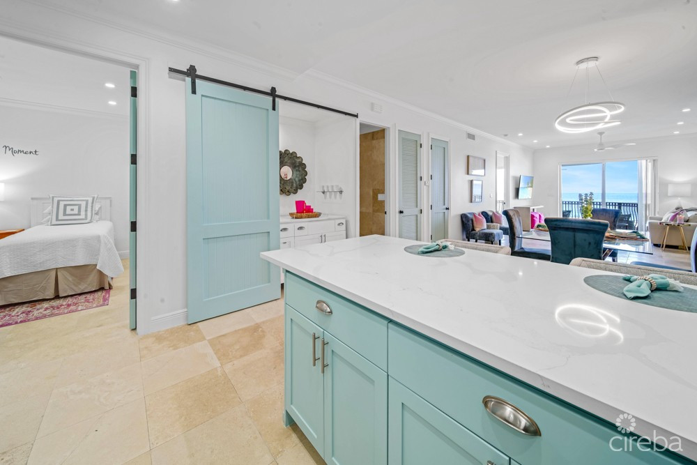 KISHA 104 | 2 BDRM WATERFRONT WALKOUT - COASTAL ELEGANCE & LUXURY