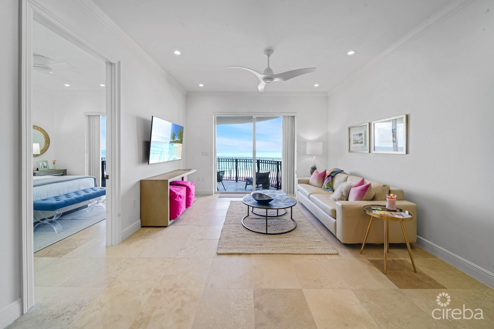 KISHA 104 | 2 BDRM WATERFRONT WALKOUT - COASTAL ELEGANCE & LUXURY