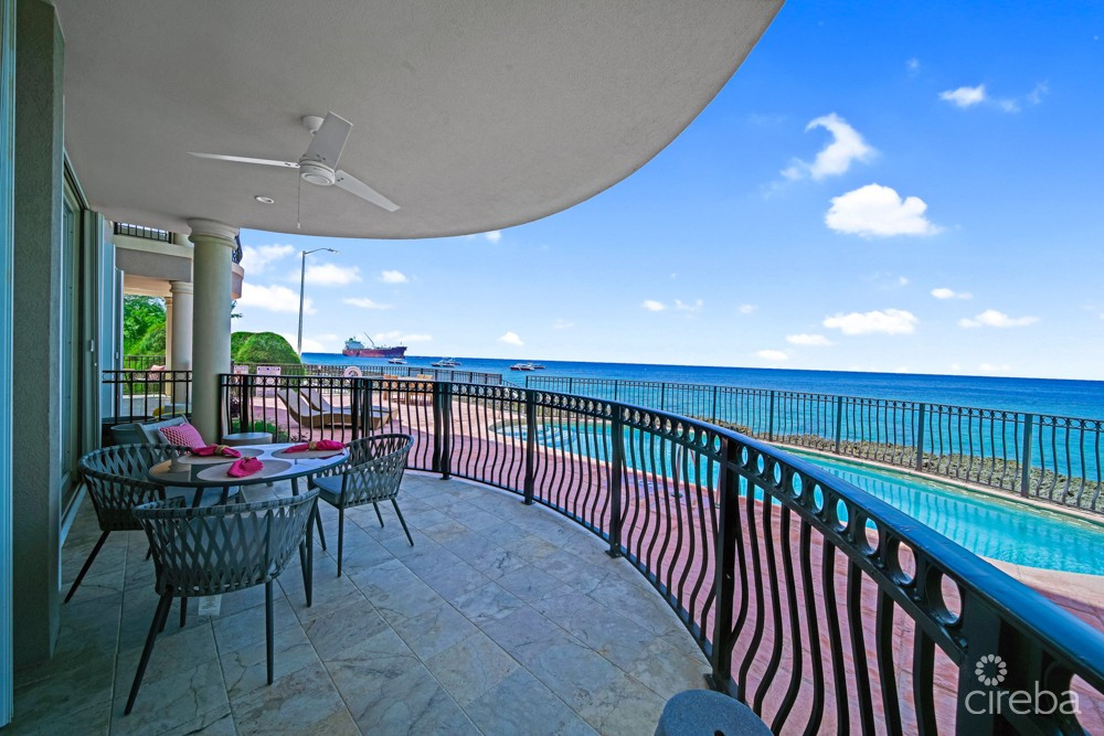 KISHA 104 | 2 BDRM WATERFRONT WALKOUT - COASTAL ELEGANCE & LUXURY