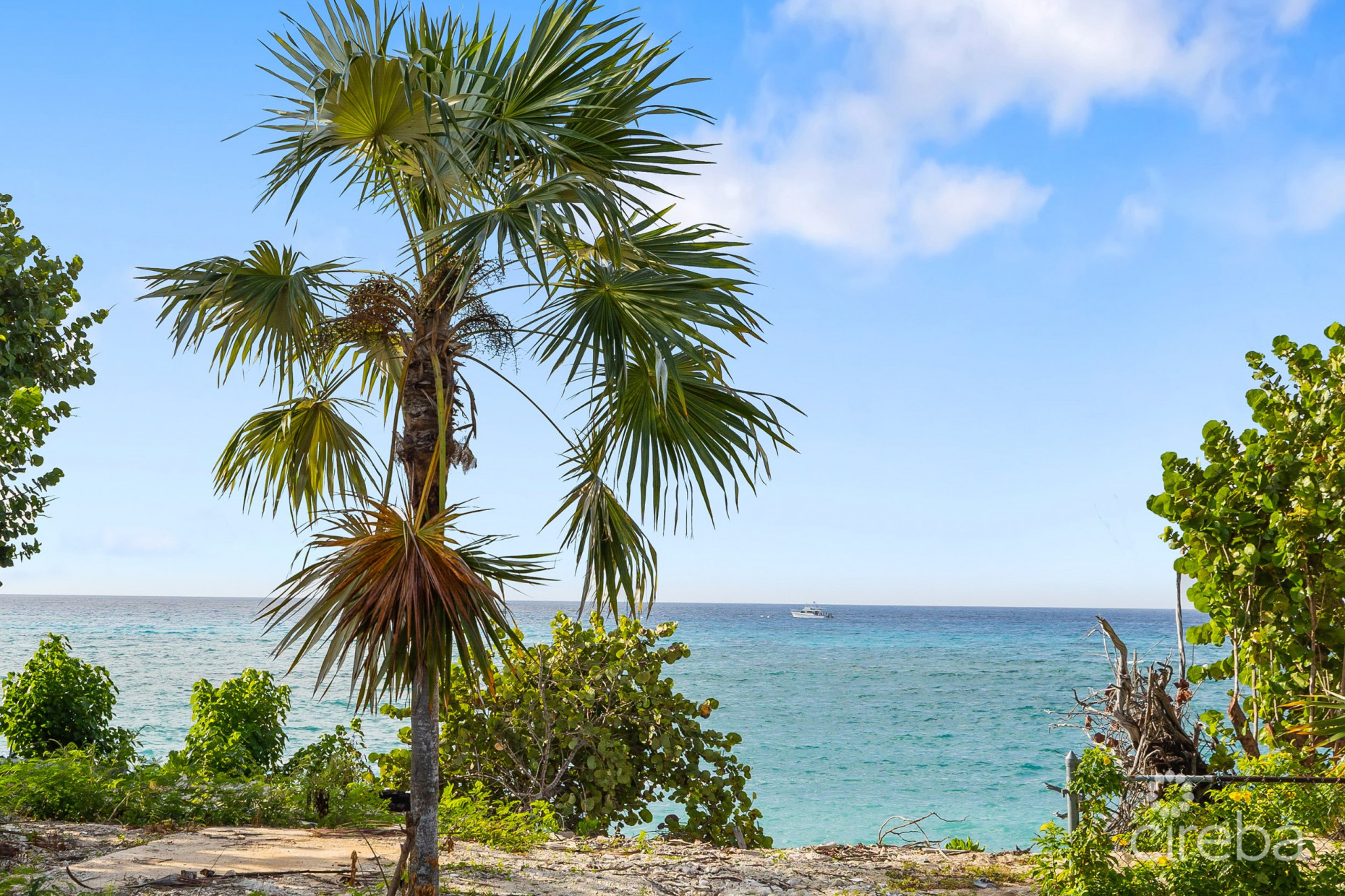 BOGGY SAND ROAD RESIDENTIAL PROPERTY ON .40 ACRE (ACROSS FROM BEACH)