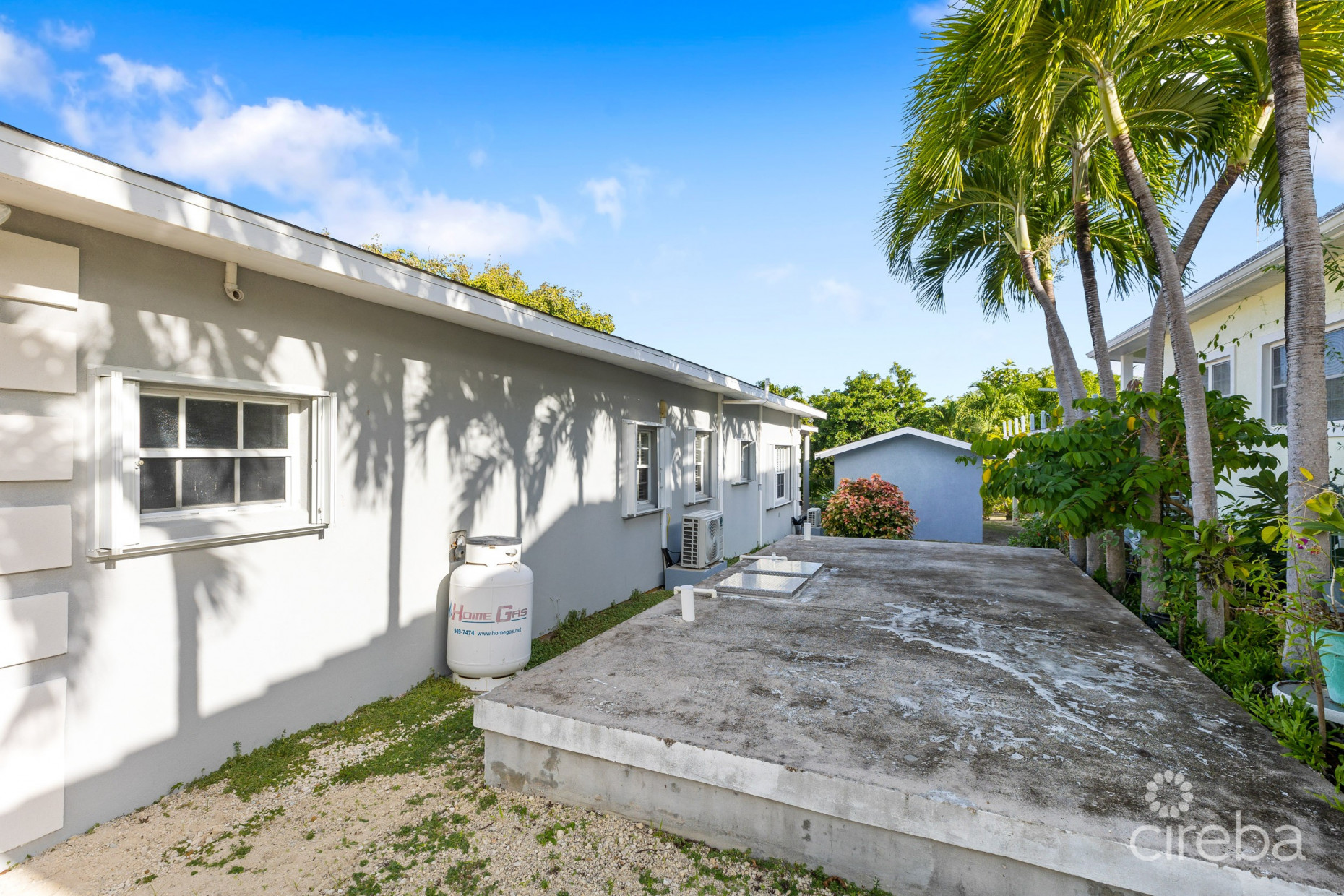 BOGGY SAND ROAD RESIDENTIAL PROPERTY ON .40 ACRE (ACROSS FROM BEACH)