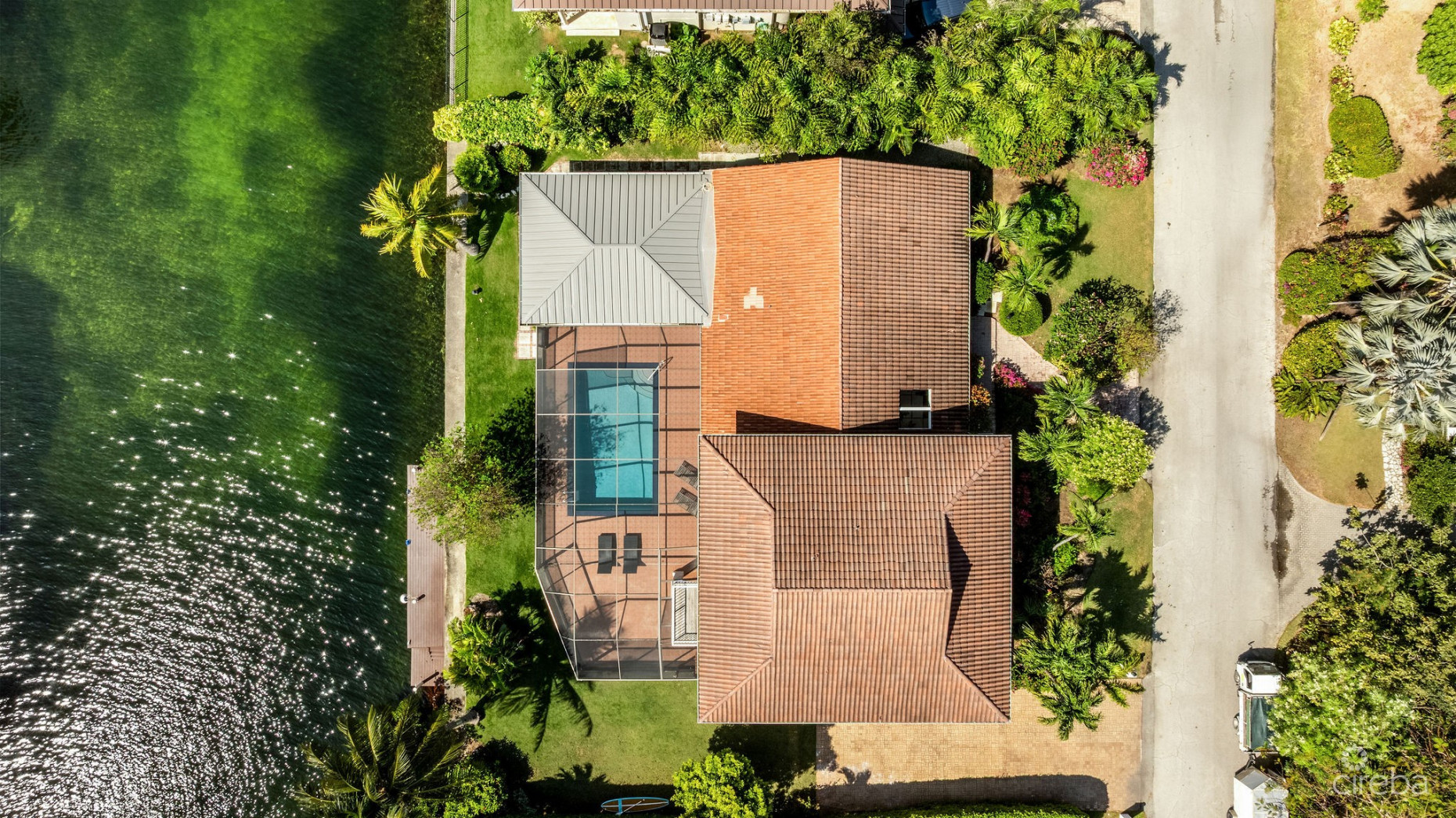 NELSON  QUAY 56, WATERFRONT HOME