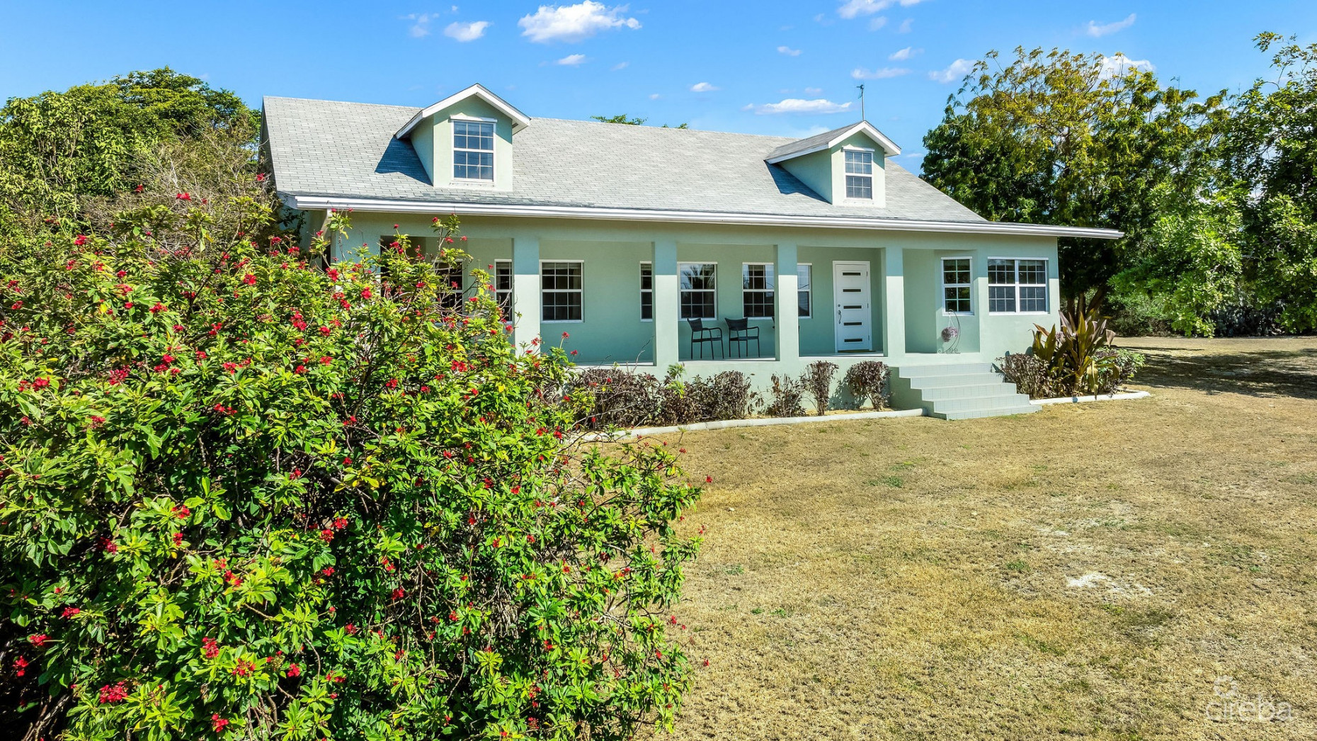 LONGFELLOW CIRCLE 18, BREAKERS FAMILY HOME