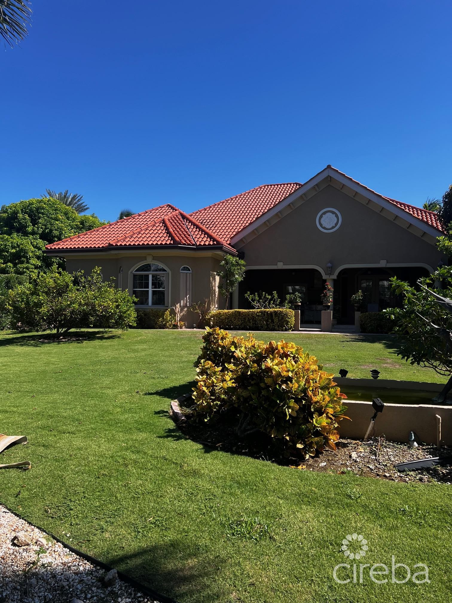 CAYMAN ISLANDS YACHT CLUB CANAL FRONT RESIDENCE