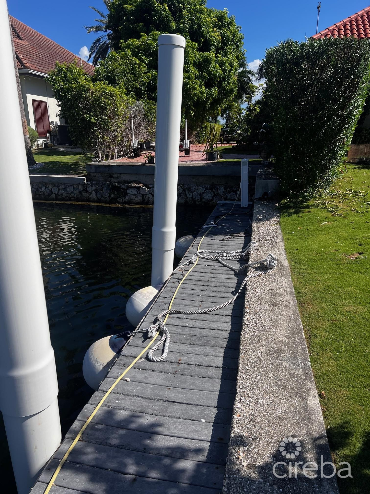 CAYMAN ISLANDS YACHT CLUB CANAL FRONT RESIDENCE