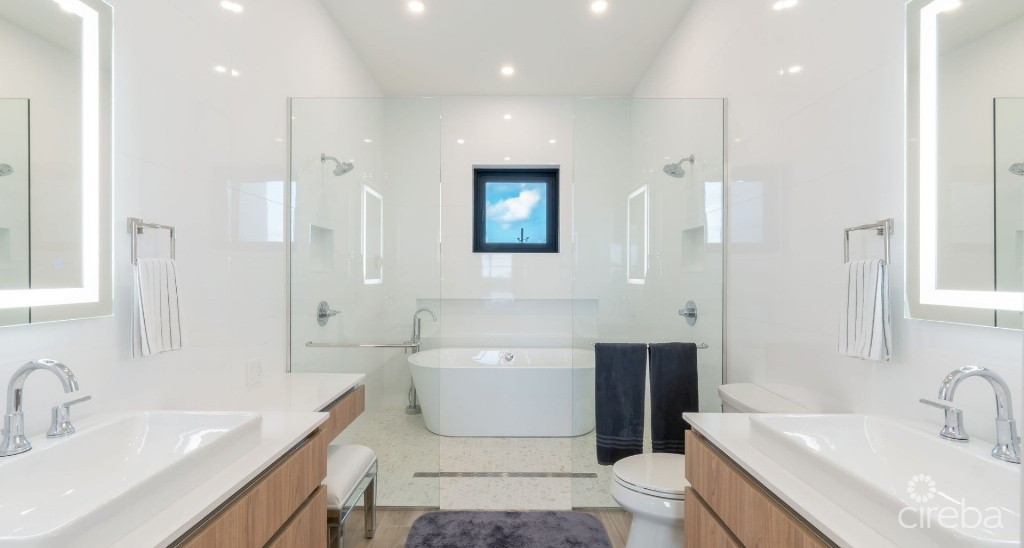 PARAISO RESIDENCES #9- PRE-CONSTRUCTION