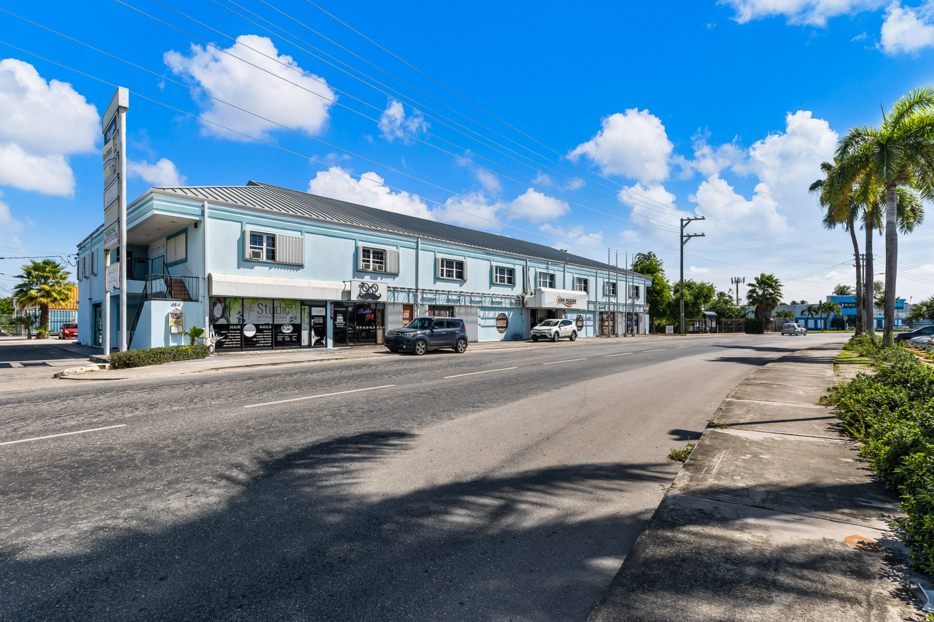 Commercial Centre 454 Eastern Avenue - 1.96 Acres