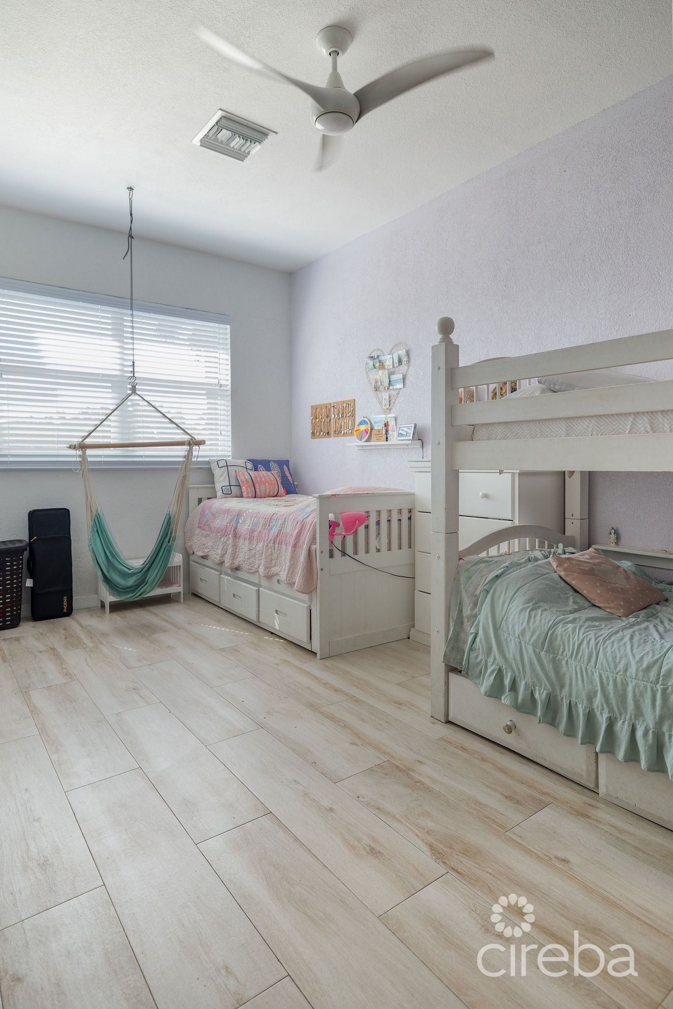 4 BEDROOM  CANAL FRONT DUPLEX WITH POOL - 188 ABBEY WAY UNIT 1