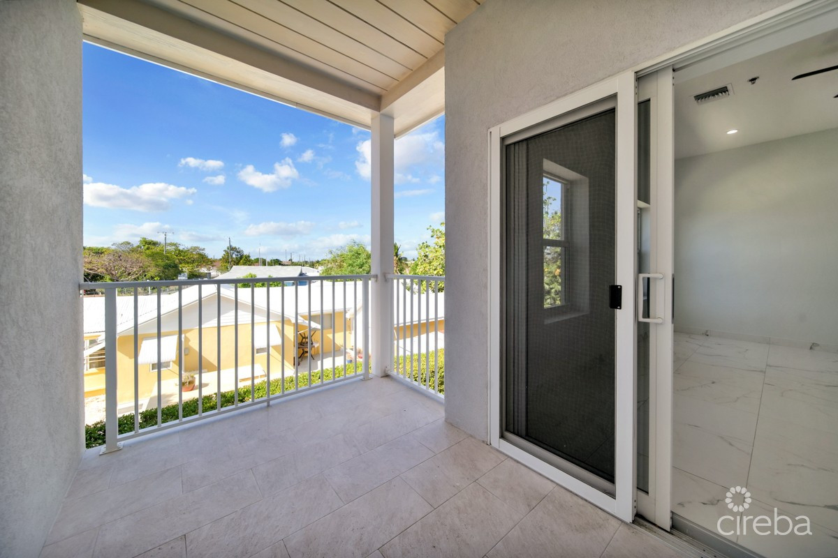 THE POINT AT WATERCOURSE #4