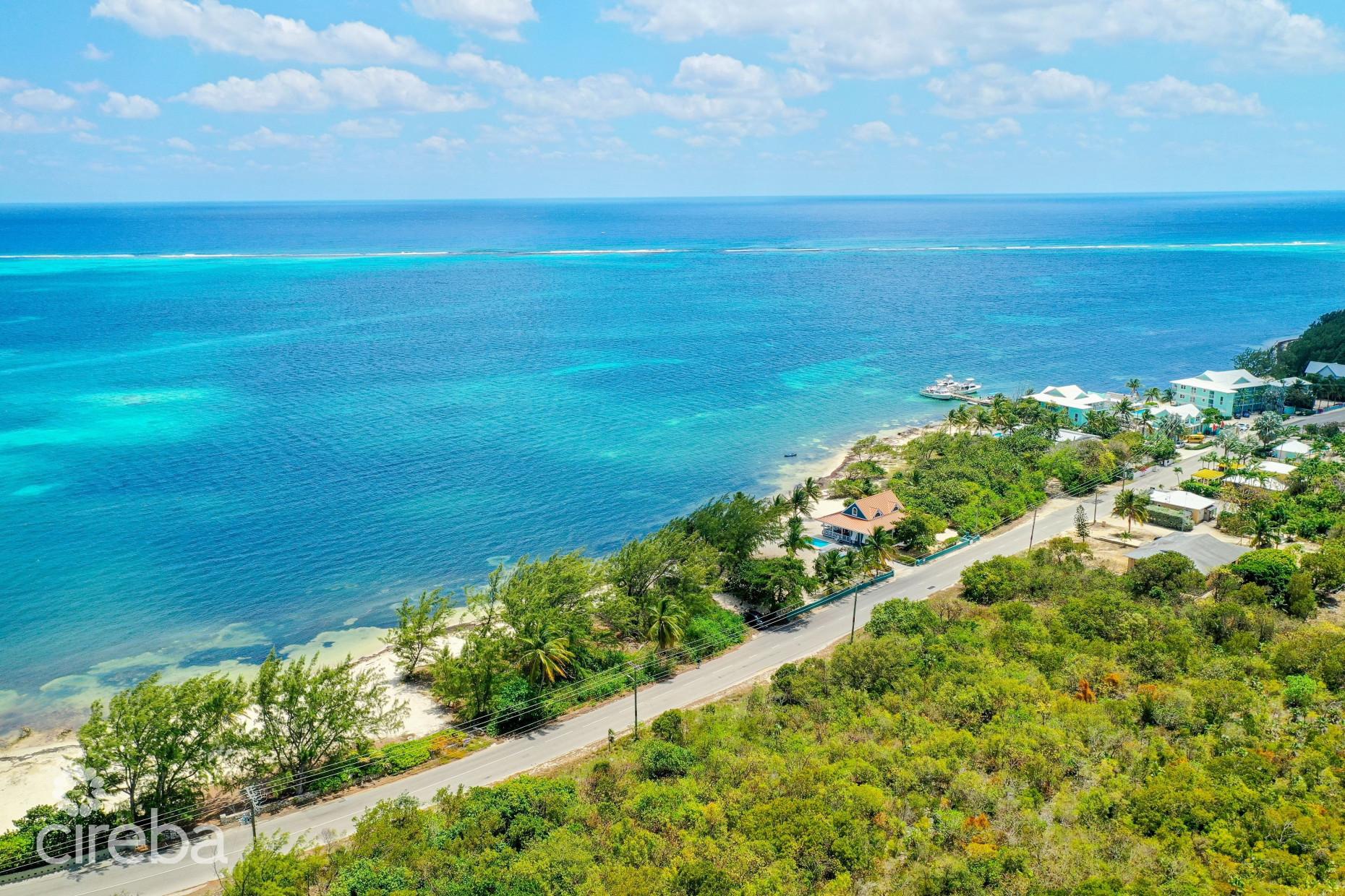 PRIME BEACHFRONT EAST END LAND 0.29 ACRE (OWNER PAYS STAMP DUTY)
