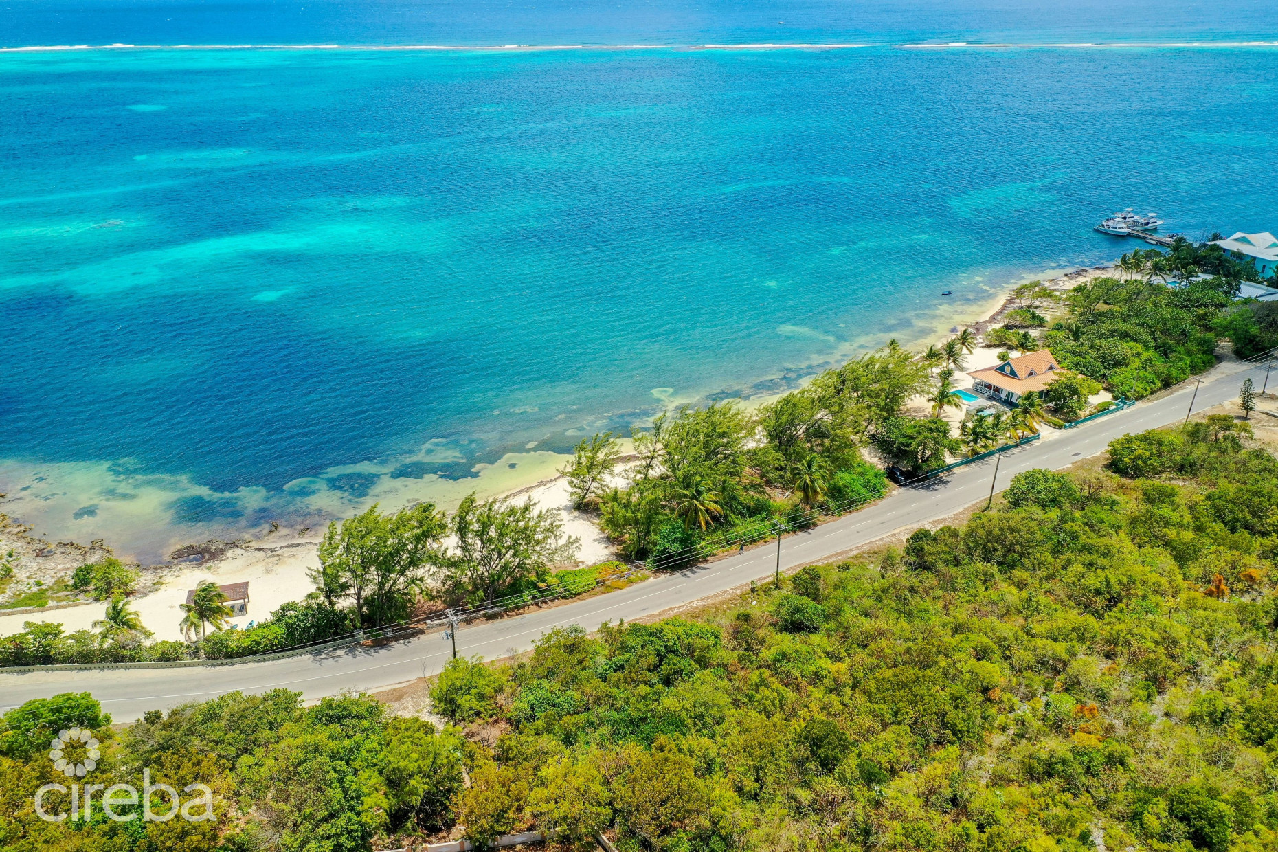 PRIME BEACHFRONT EAST END LAND 0.29 ACRE (OWNER PAYS STAMP DUTY)