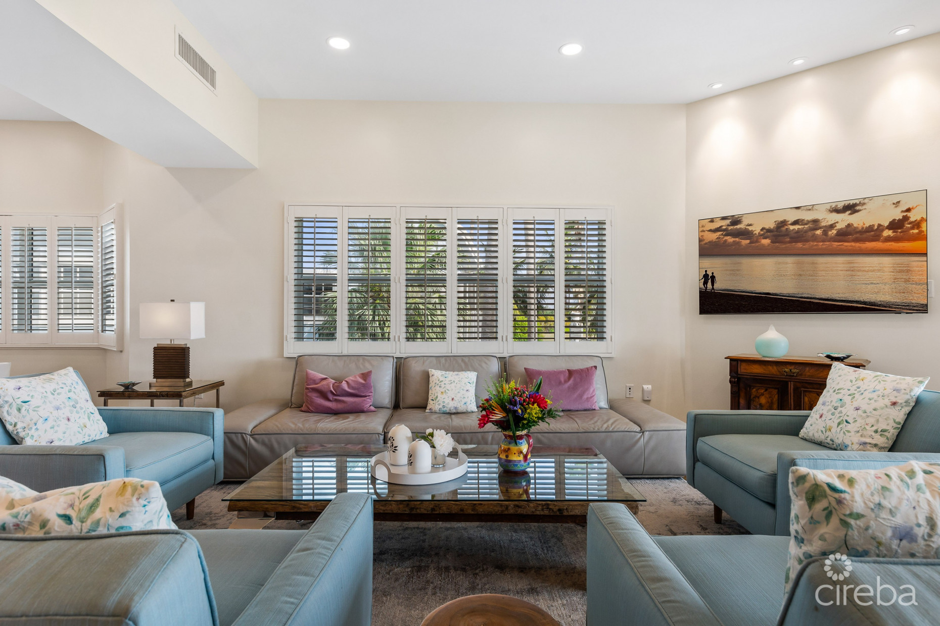 BRITANNIA REGENTS COURT , 4 BED PLUS DEN