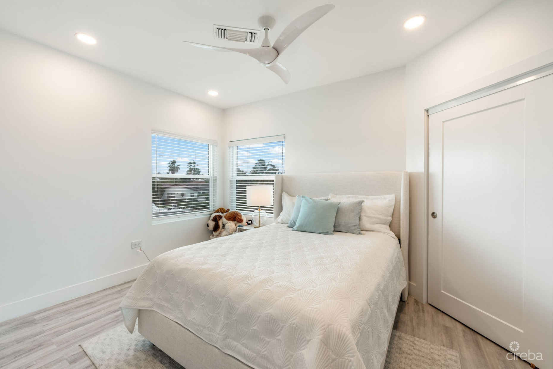 LATITUDE - CANAL FRONT LIVING IN GOVERNOR’S HARBOUR