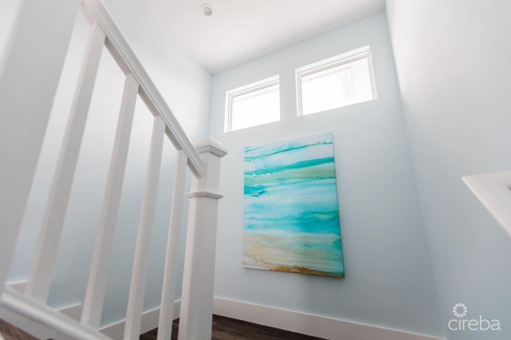 SEAHAVEN ORCHID VILLA WITH CARRIAGE HOUSE