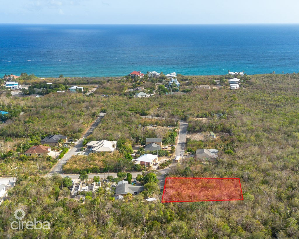 BEACH BAY LOT - 0.34 ACRE IN NATURE'S CIRCLE