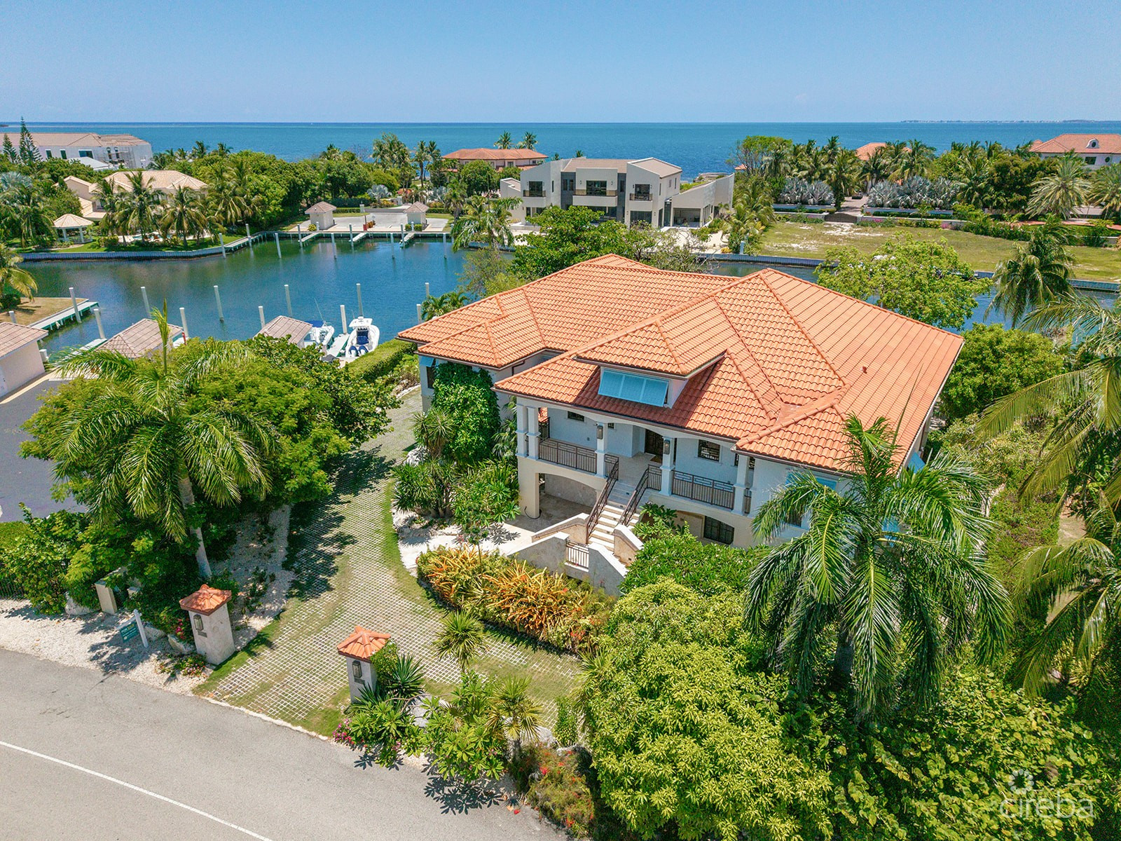 THE DOCK HOUSE | A VISTA DEL MAR & YACHT CLUB SIGNATURE RESIDENCE