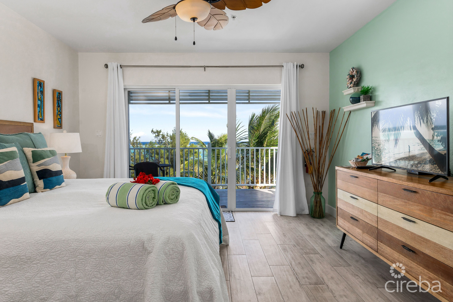 THE COTTAGES IN EAST END ~ BOUTIQUE HOTEL