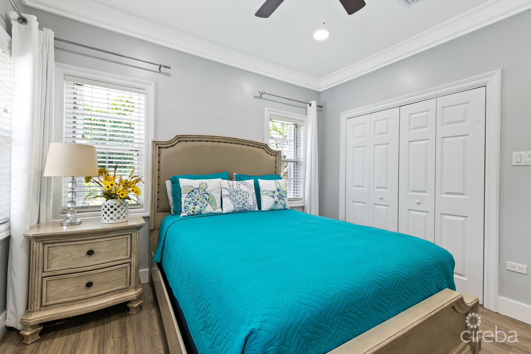 SINGLE FAMILY GEM IN NORTH SOUND ESTATES