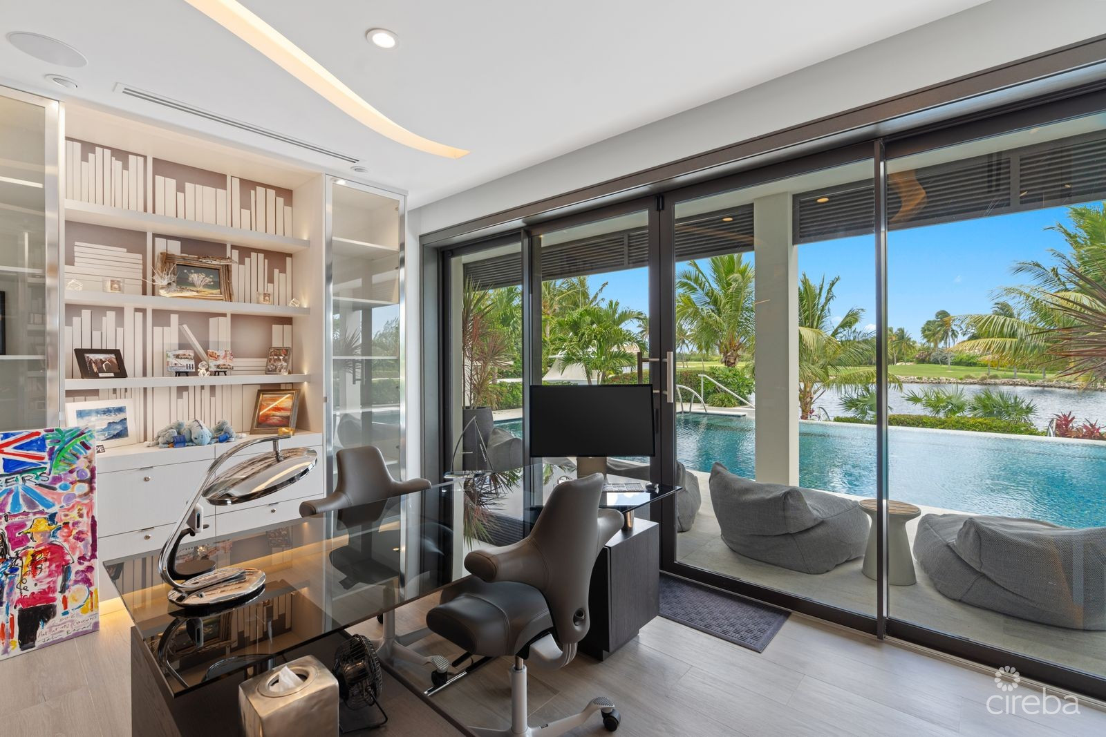 RITZ-CARLTON DECKHOUSE 9