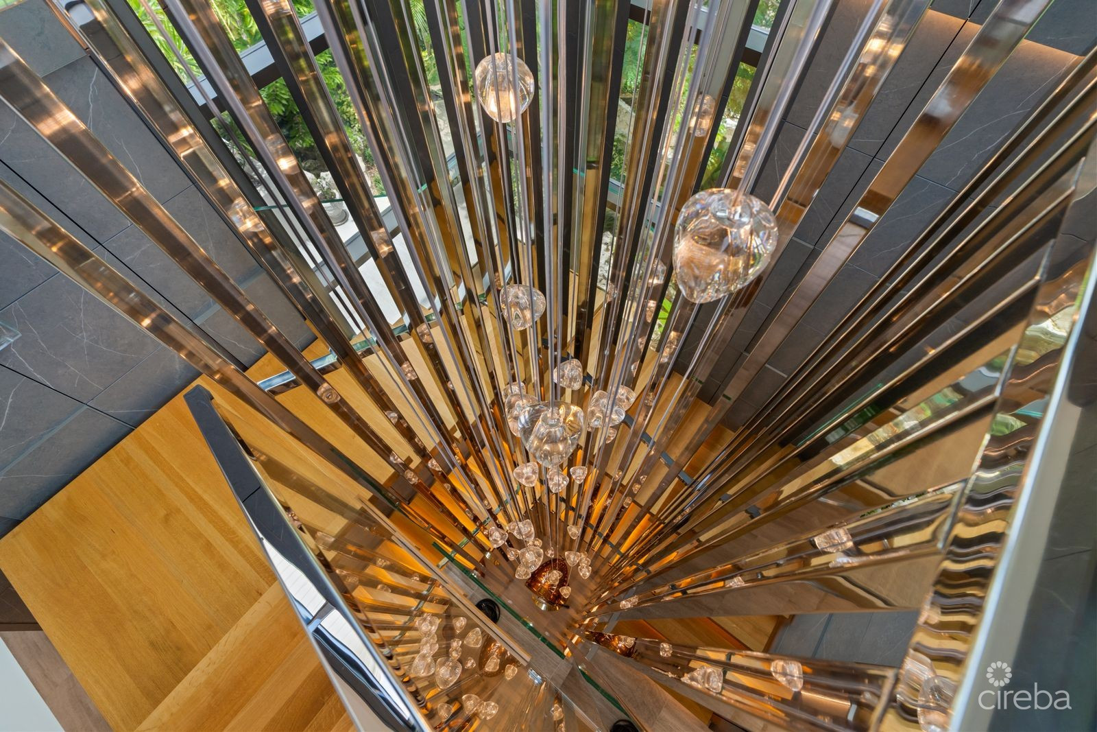 RITZ-CARLTON DECKHOUSE 9