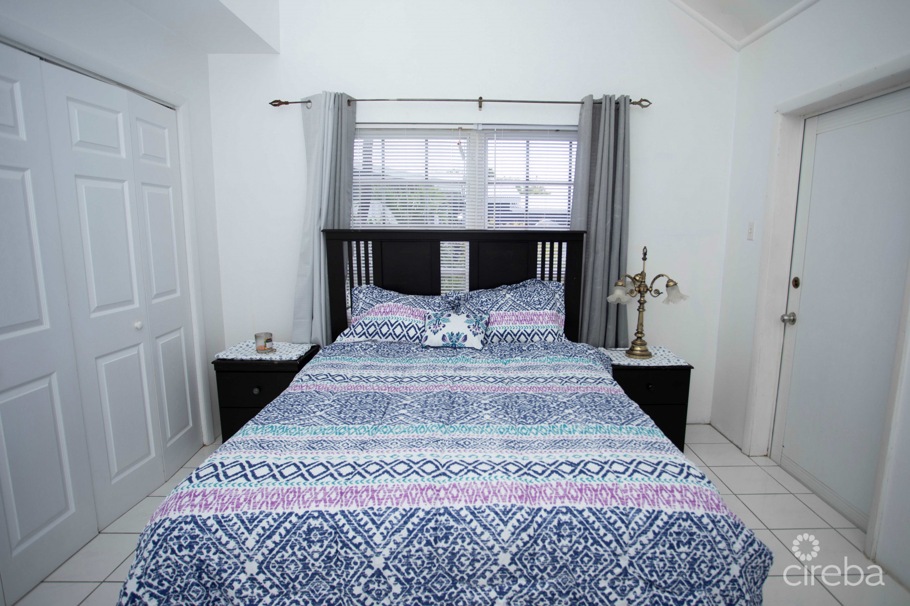 MUST SEE PLEASANT PALMS 2 BEDROOM