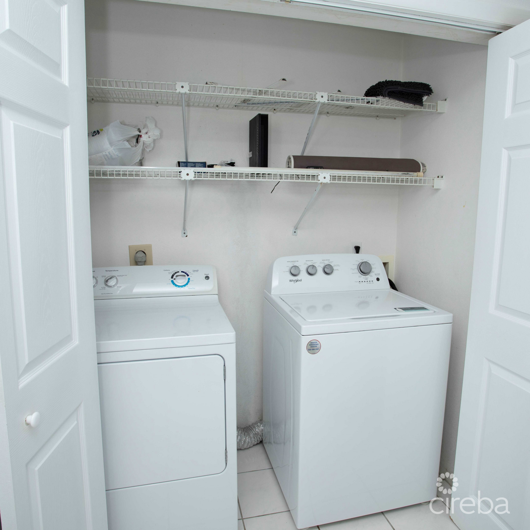 MUST SEE PLEASANT PALMS 2 BEDROOM