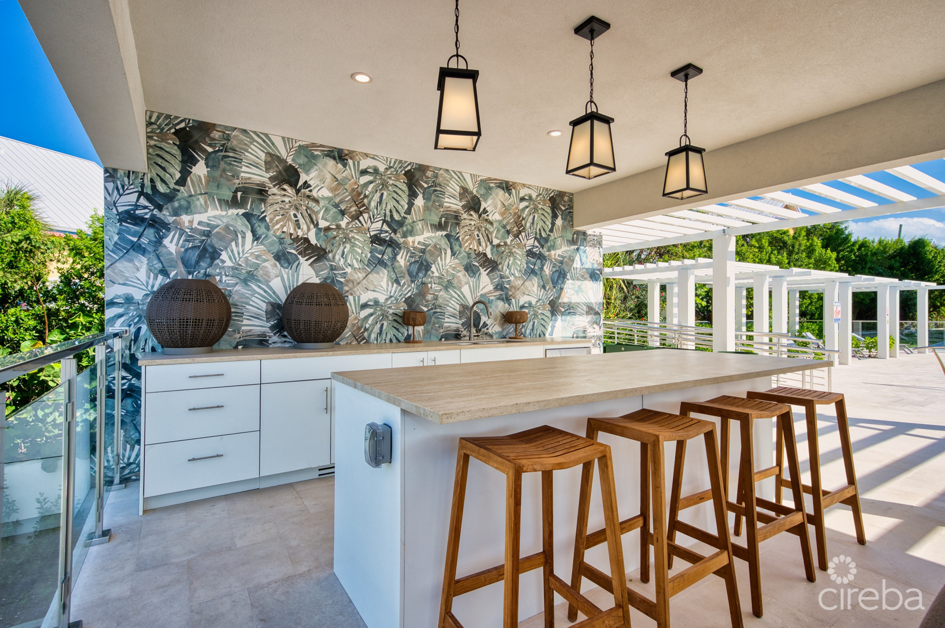 SUNSET POINT #12 - ACTIVE AIR B N B 5 STAR RATED