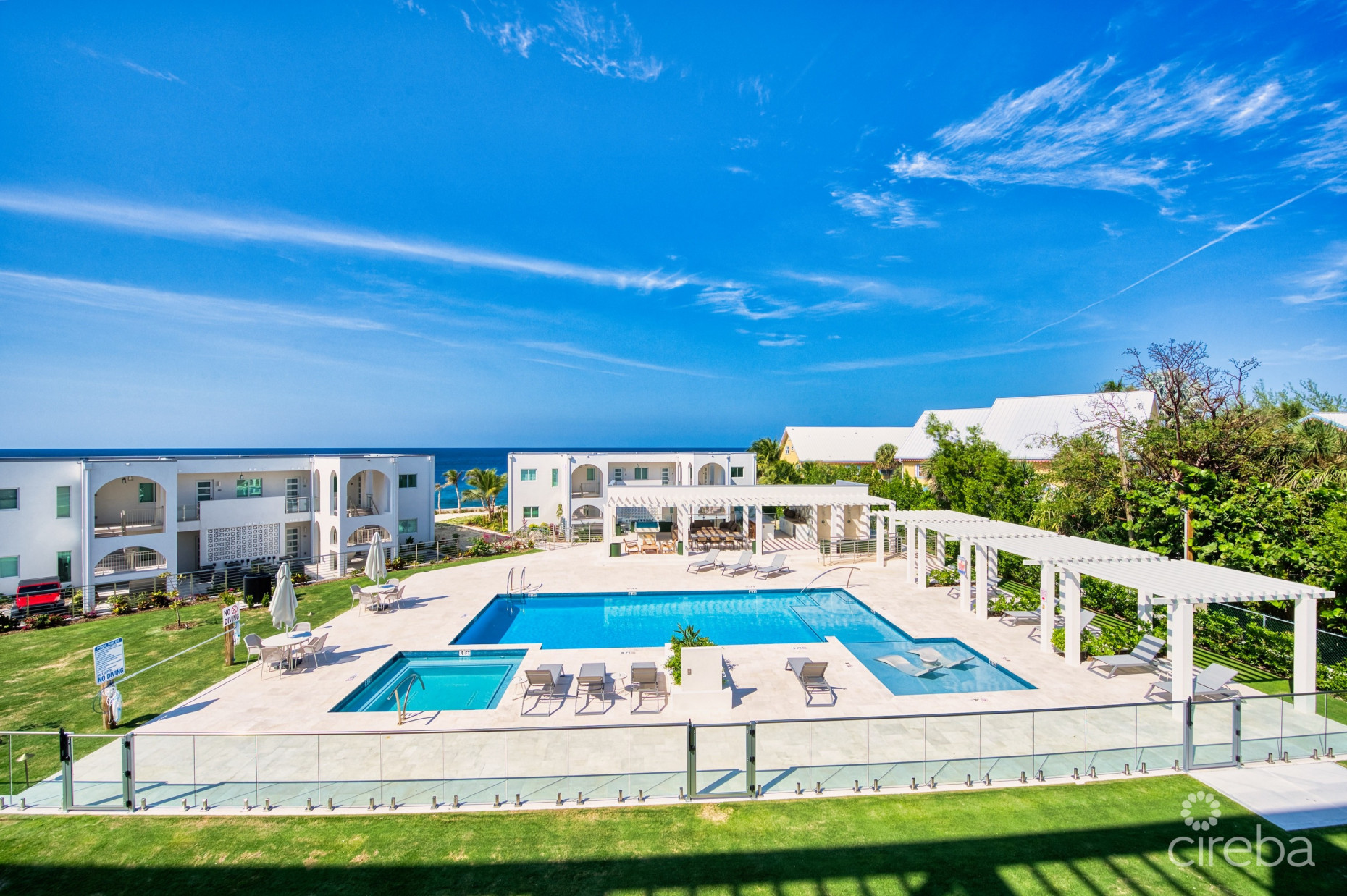 SUNSET POINT #12 - ACTIVE AIR B N B 5 STAR RATED