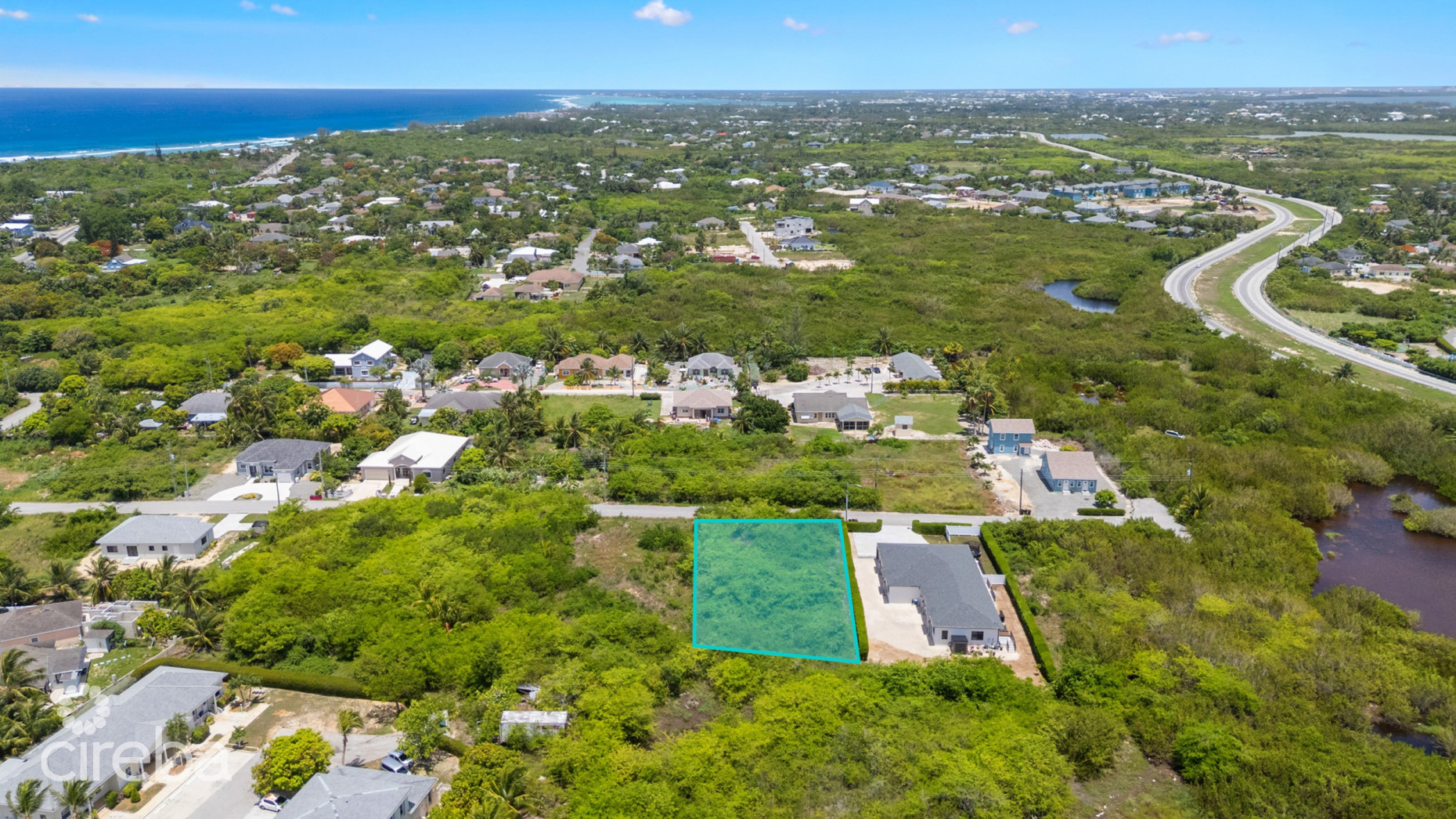 SAVANNAH LAND, ROSES ESTATES