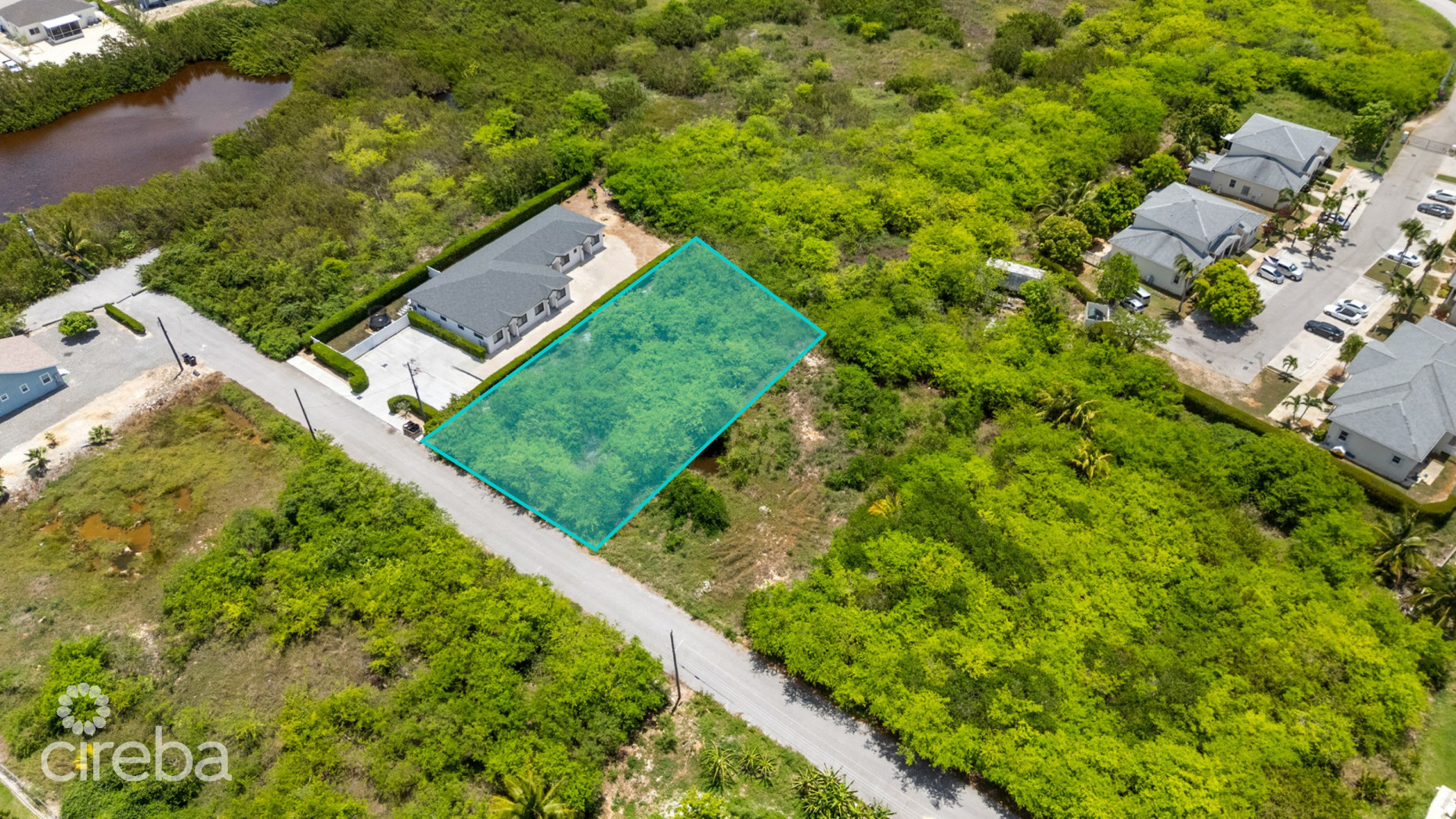 SAVANNAH LAND, ROSES ESTATES