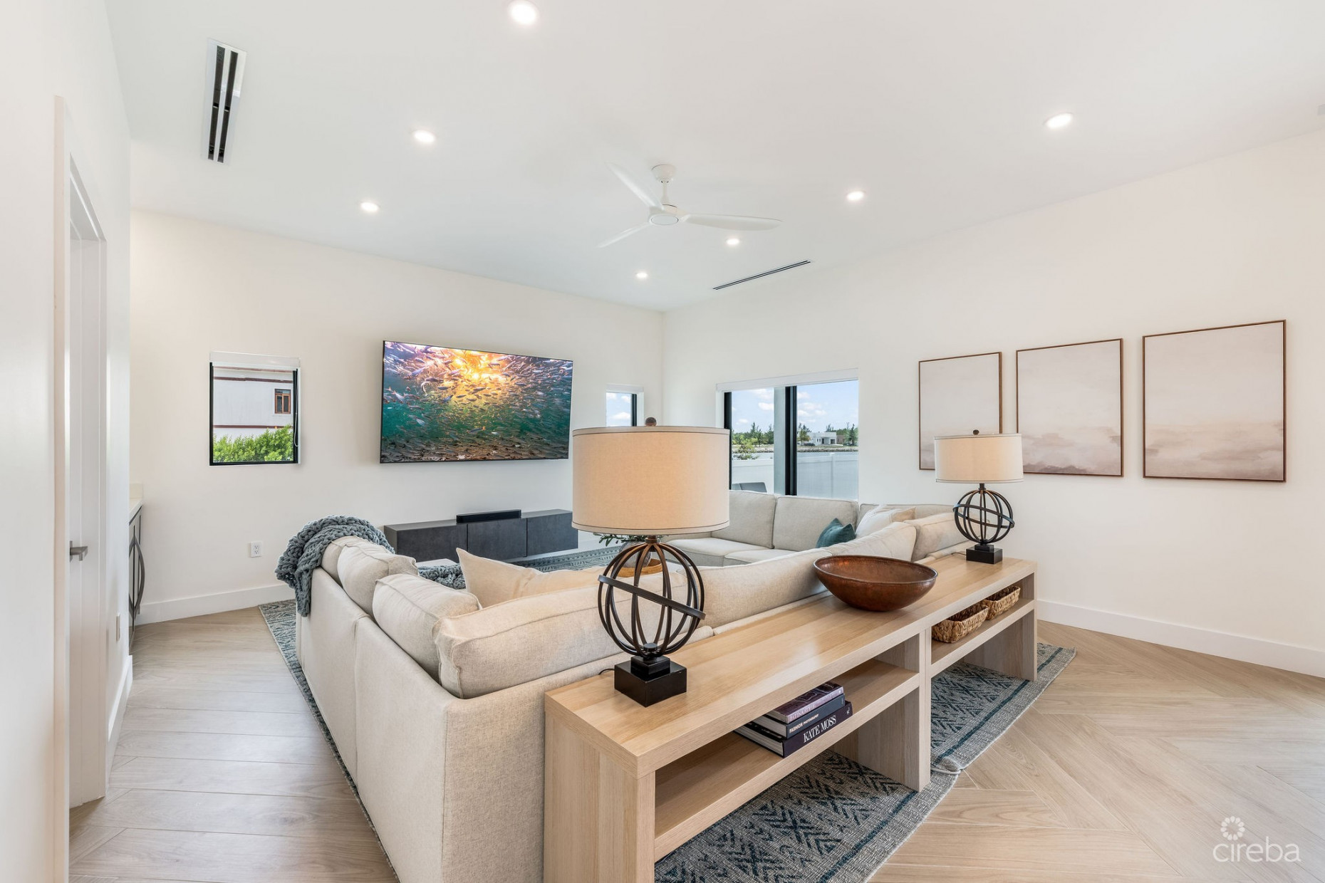 AUBURN BAY 3, CANAL FRONT HOME