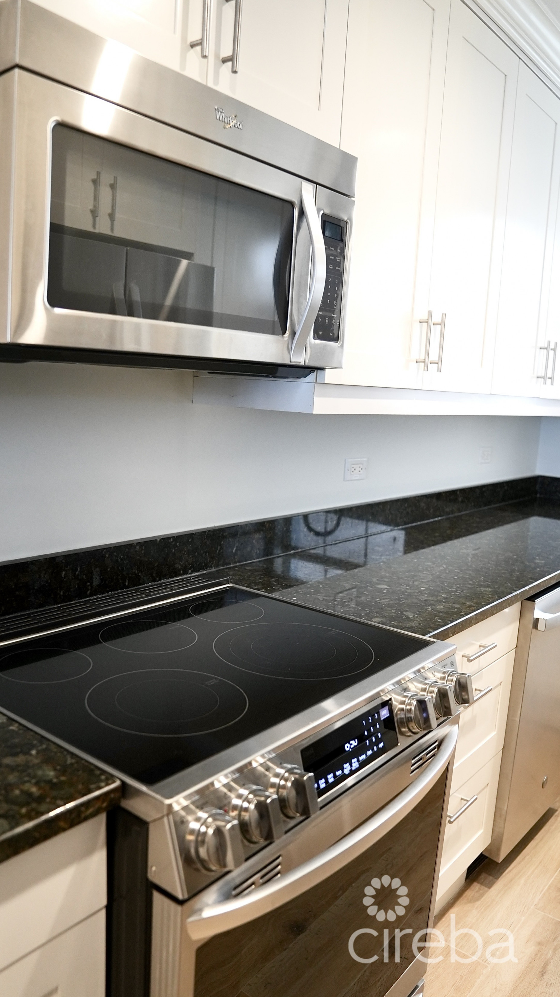 WINDSOR VILLAGE APT. 30