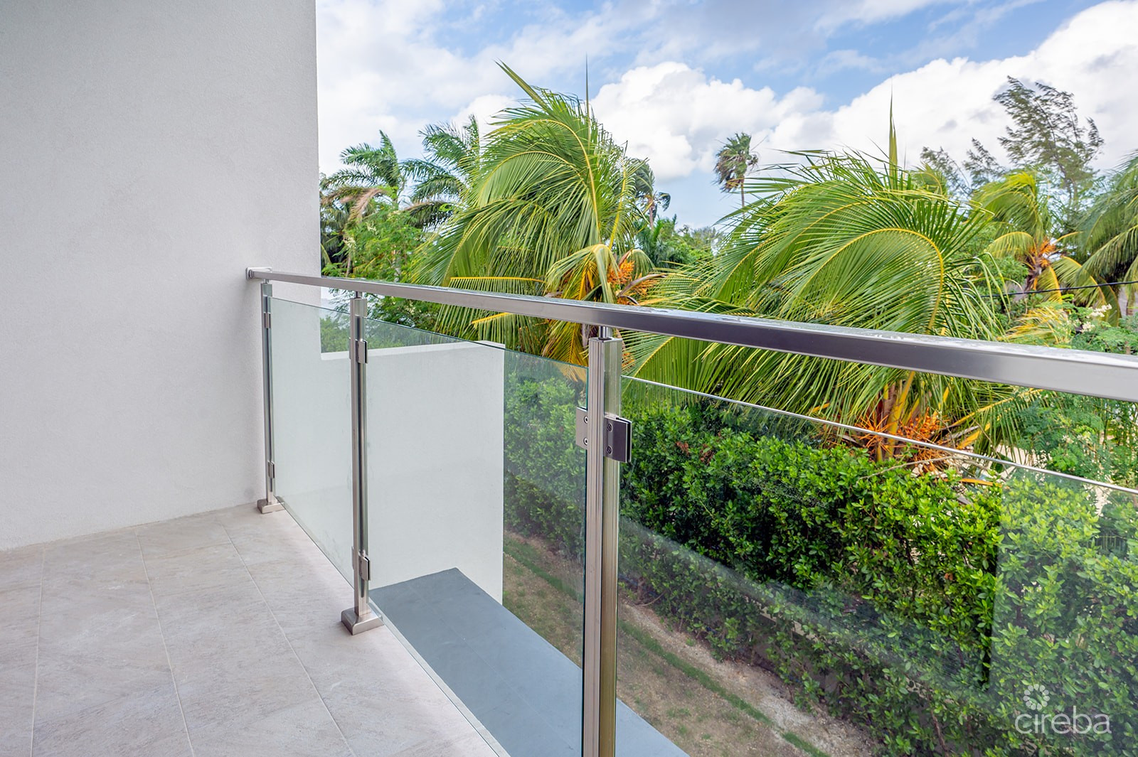 LAVANIA COURT - GATED - LARGE 2 BED 2.5 BATH TOWNHOMES