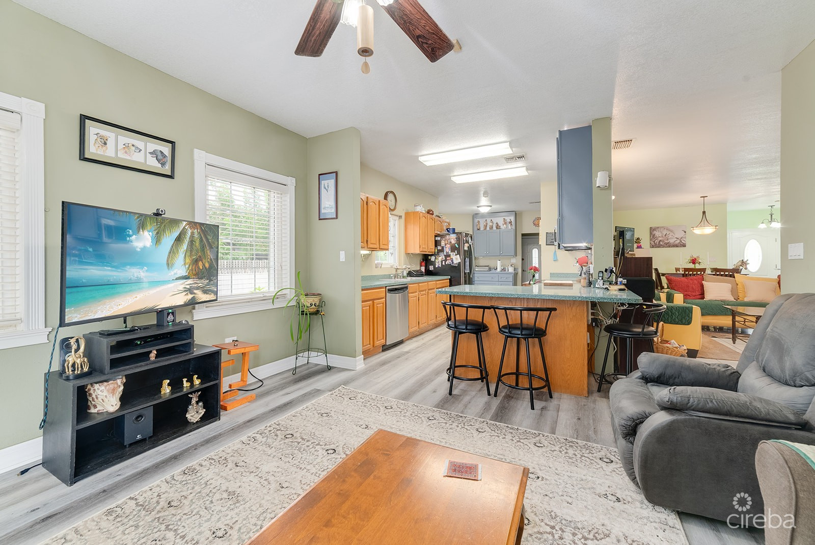 WEST BAY SINGLE FAMILY HOME ON 0.3 ACRE LOT