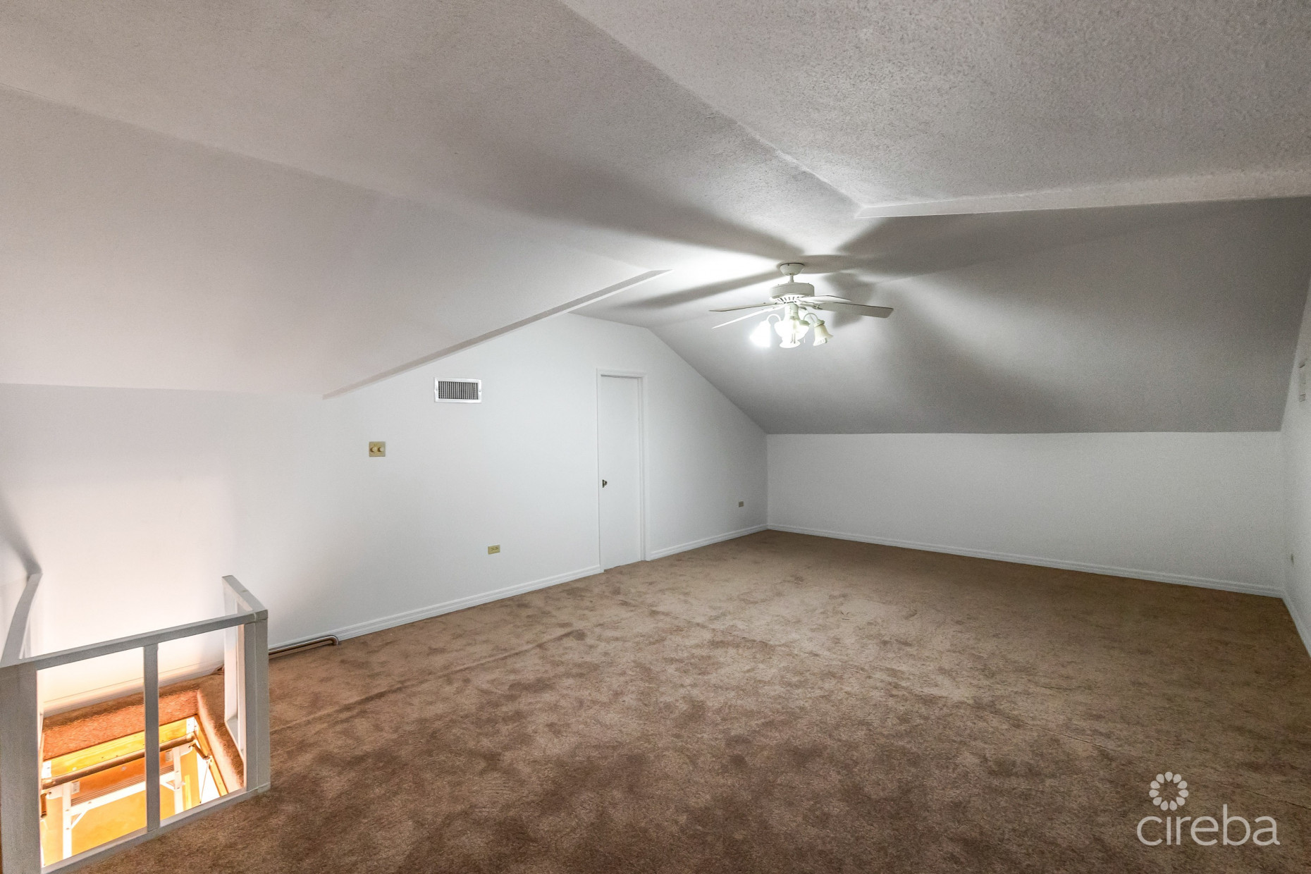 FULLY REMODELED 3BR FAMILY HOME IN NORTH SOUND ESTATES